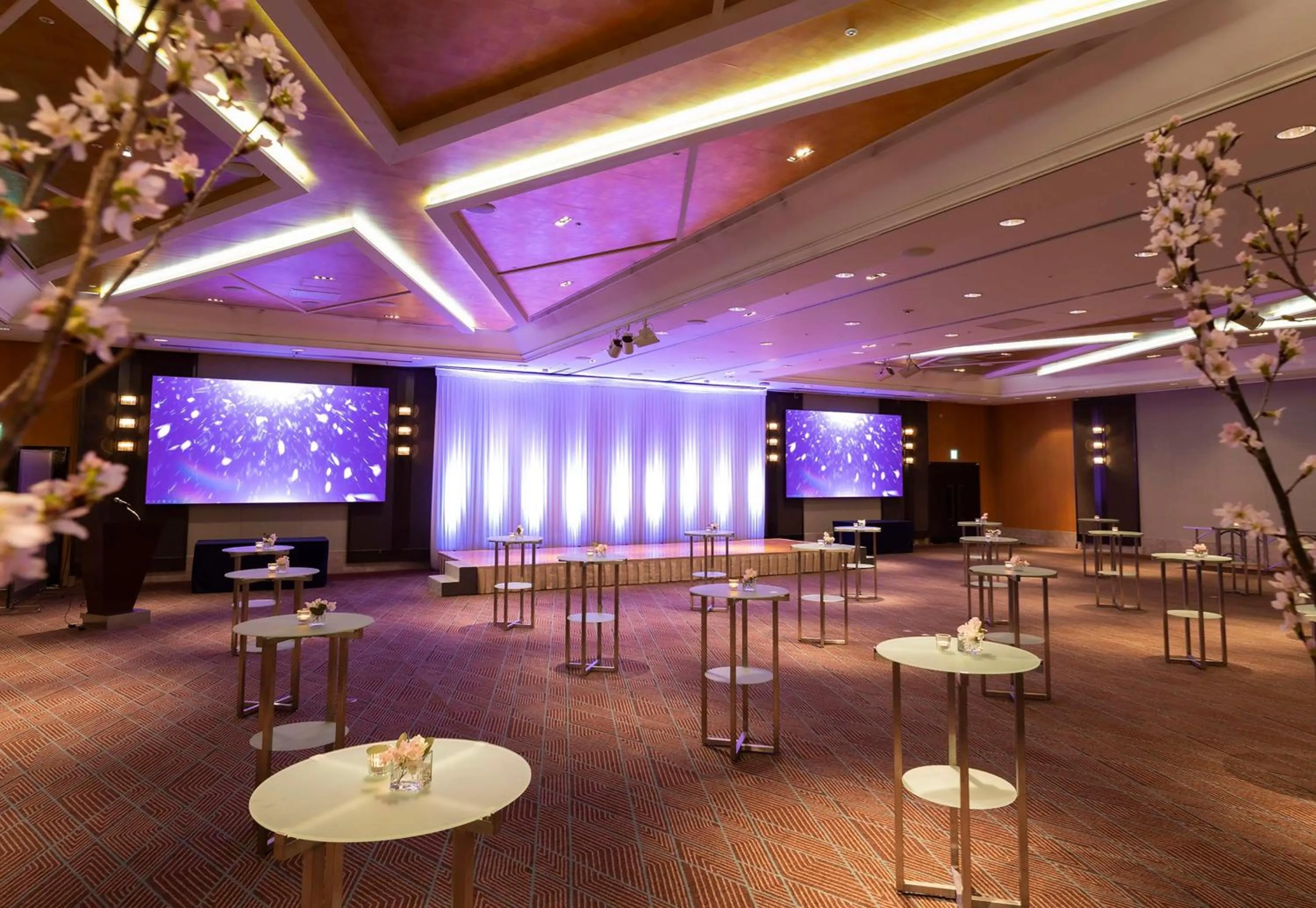 Meeting/conference room in Hilton Osaka Hotel