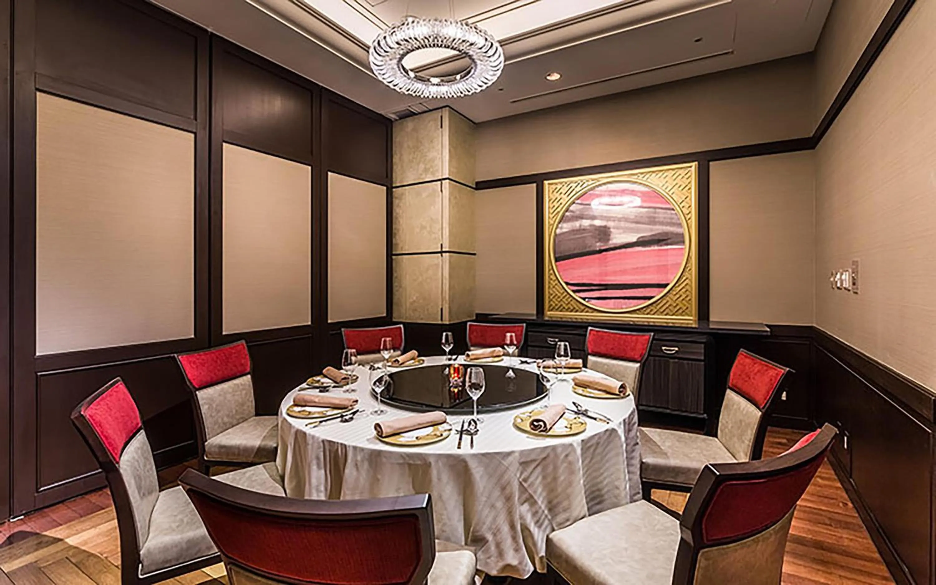 Restaurant/places to eat in Hilton Tokyo Bay