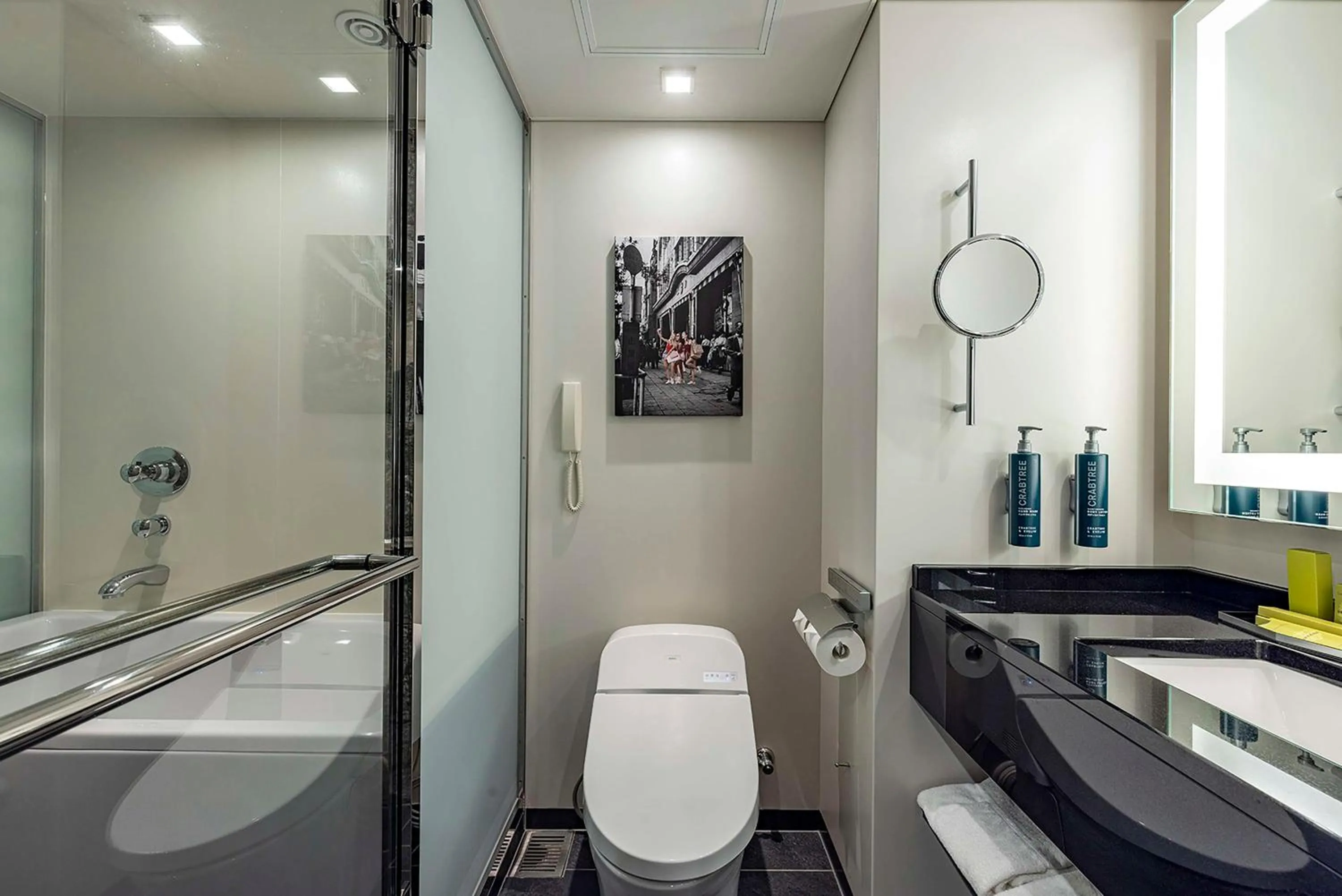 Bathroom in Hilton Tokyo Hotel