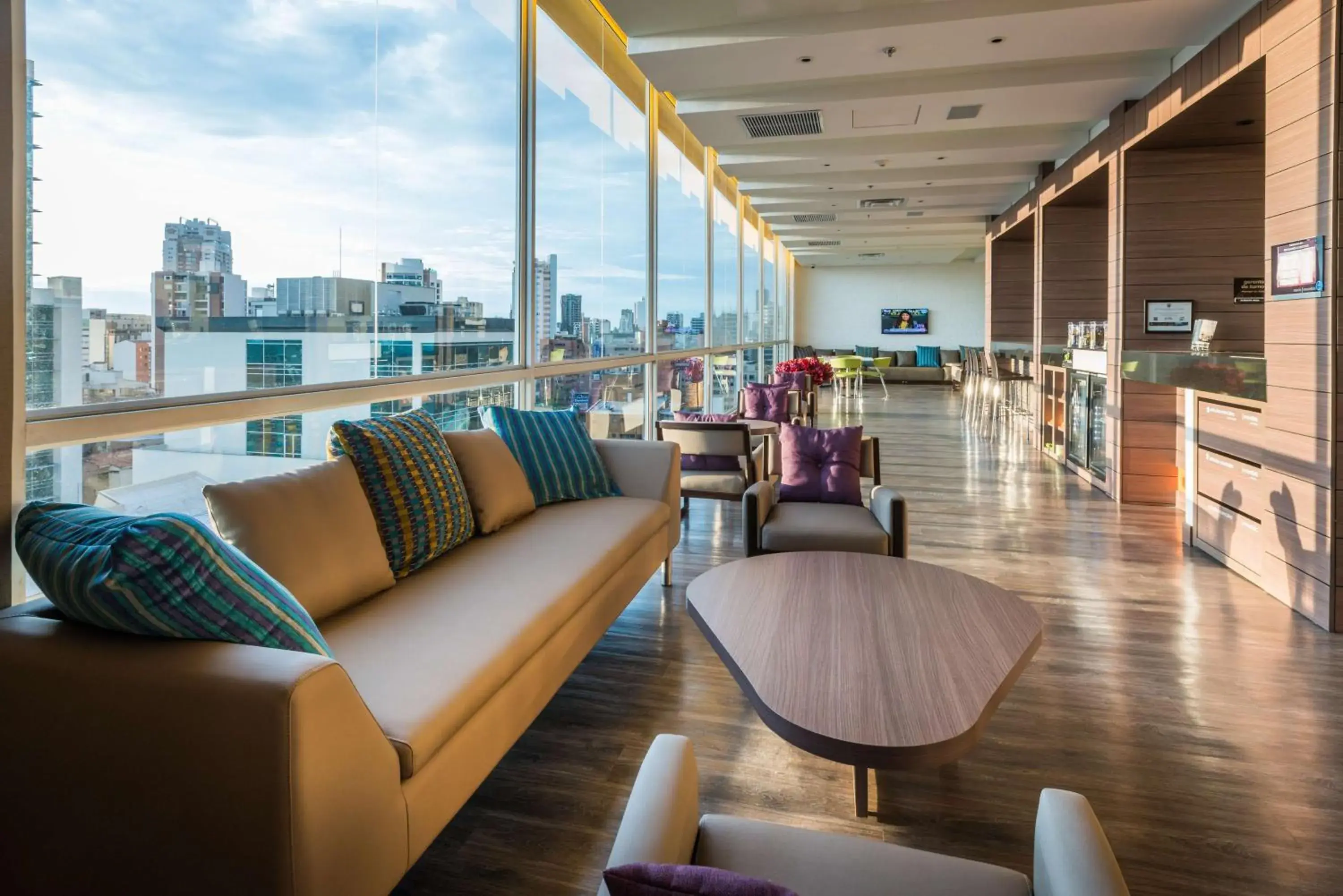 Lobby or reception in Hampton By Hilton Bucaramanga Lobby or reception in Hampton By Hilton Bucaramanga