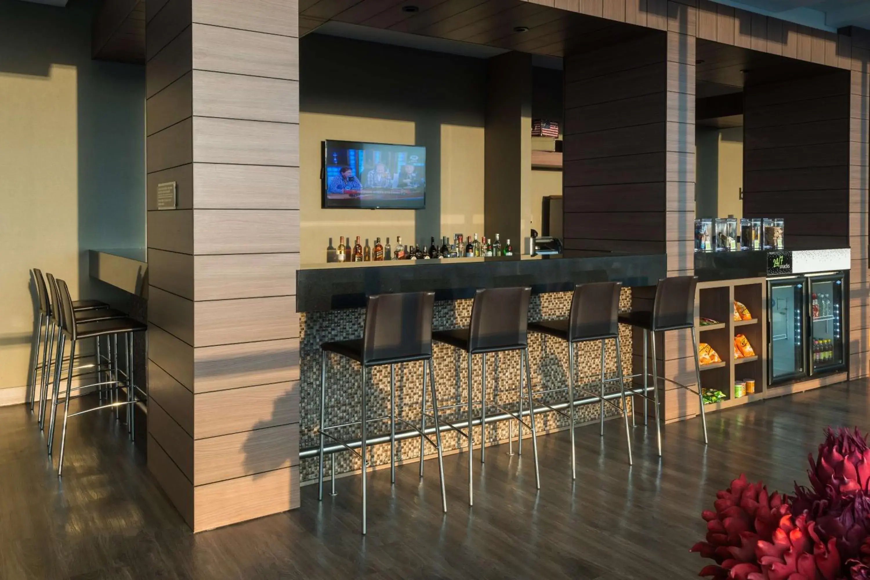 Lounge or bar in Hampton By Hilton Bucaramanga Lounge or bar in Hampton By Hilton Bucaramanga