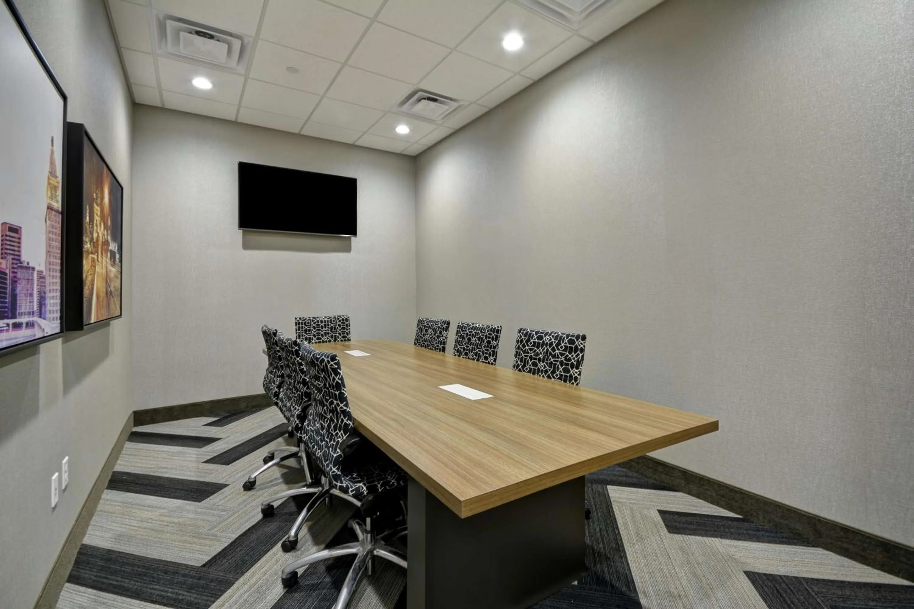Meeting/conference room in Hampton Inn Blue Ash/Cincinnati, OH