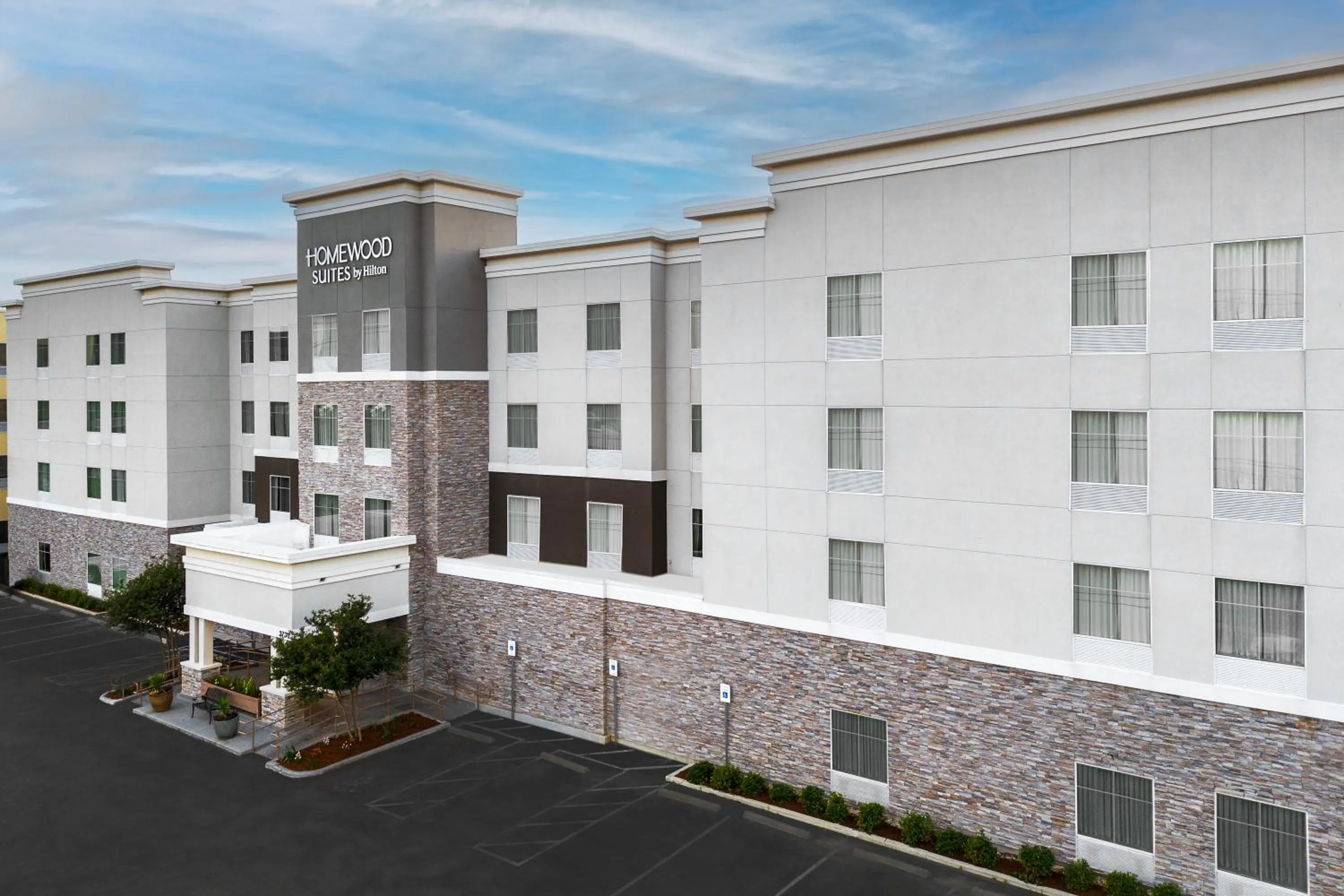 Property building in Homewood Suites by Hilton Metairie New Orleans
