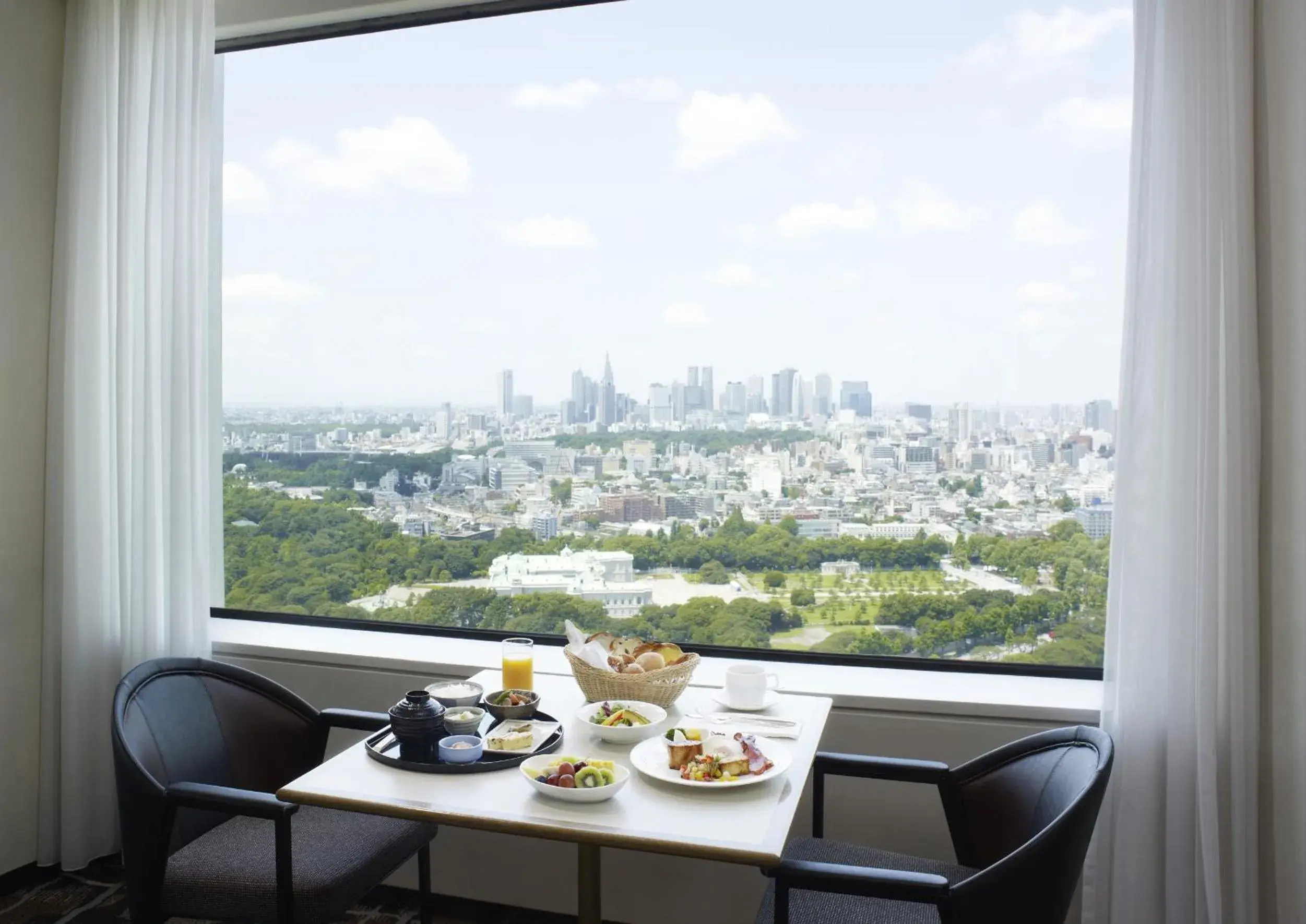 Restaurant/places to eat in Hotel New Otani Tokyo The Main Restaurant/places to eat in Hotel New Otani Tokyo The Main