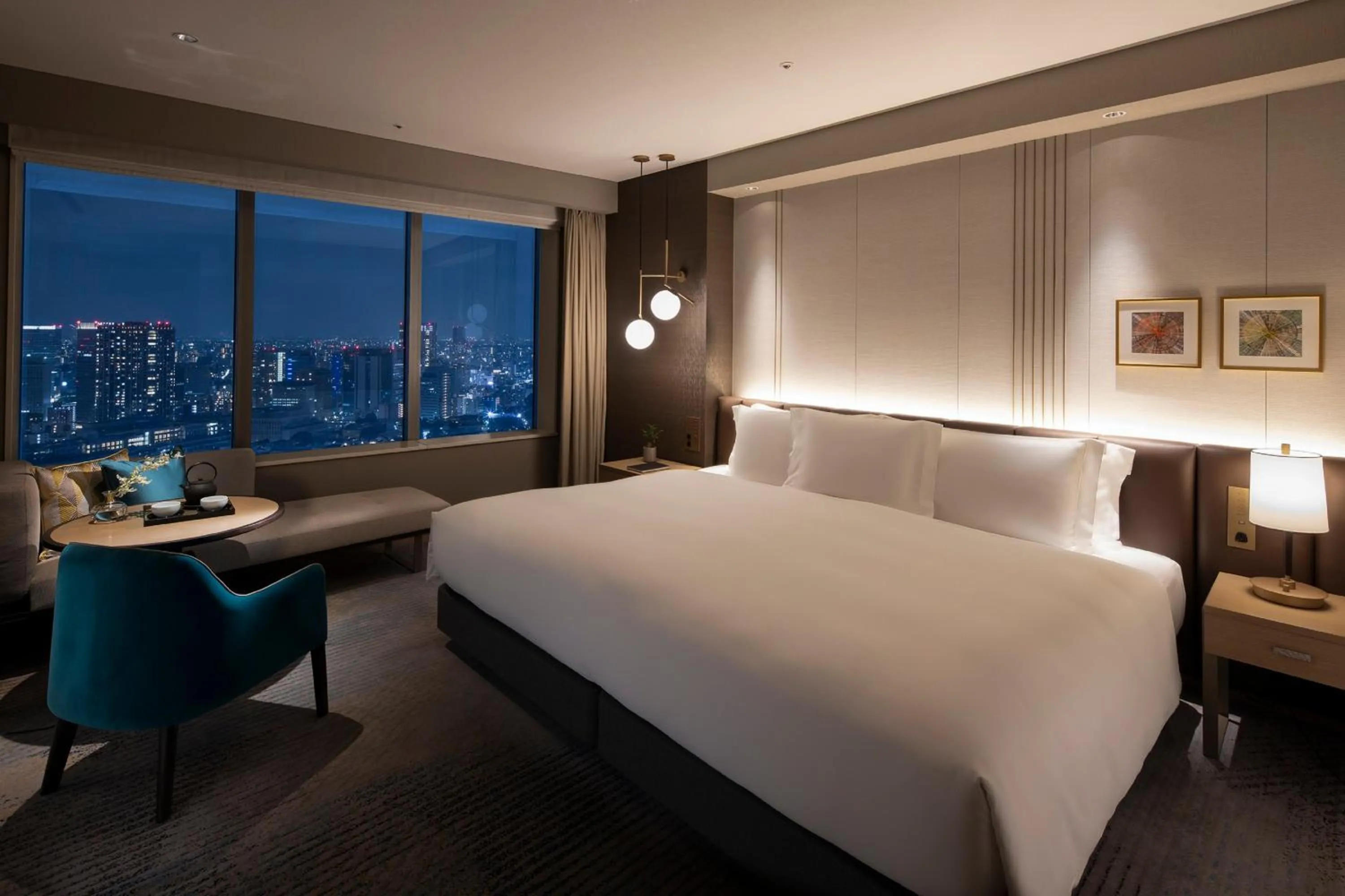 Photo of the whole room, Bed in The Strings by InterContinental, Tokyo by IHG