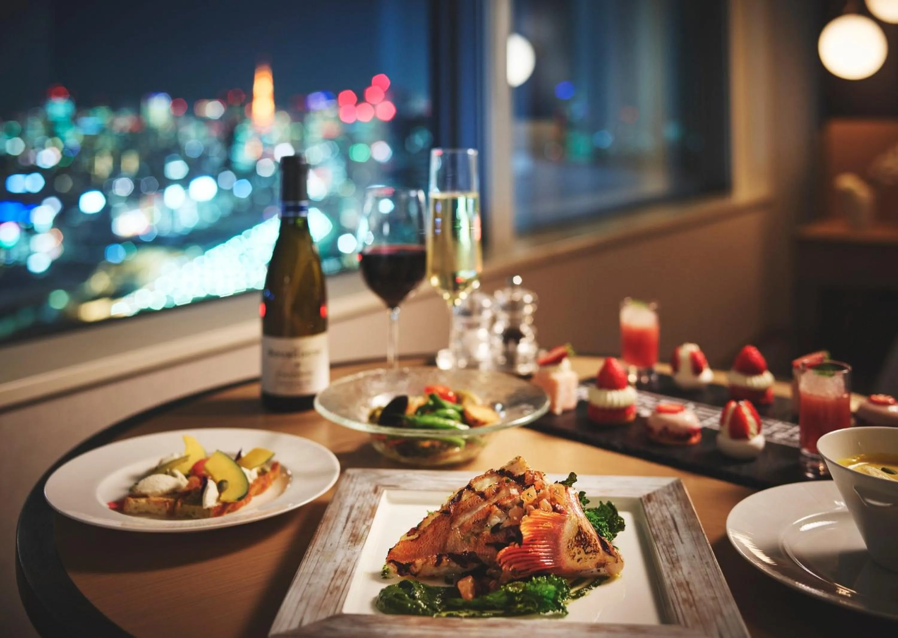 Photo of the whole room in The Strings by InterContinental, Tokyo by IHG