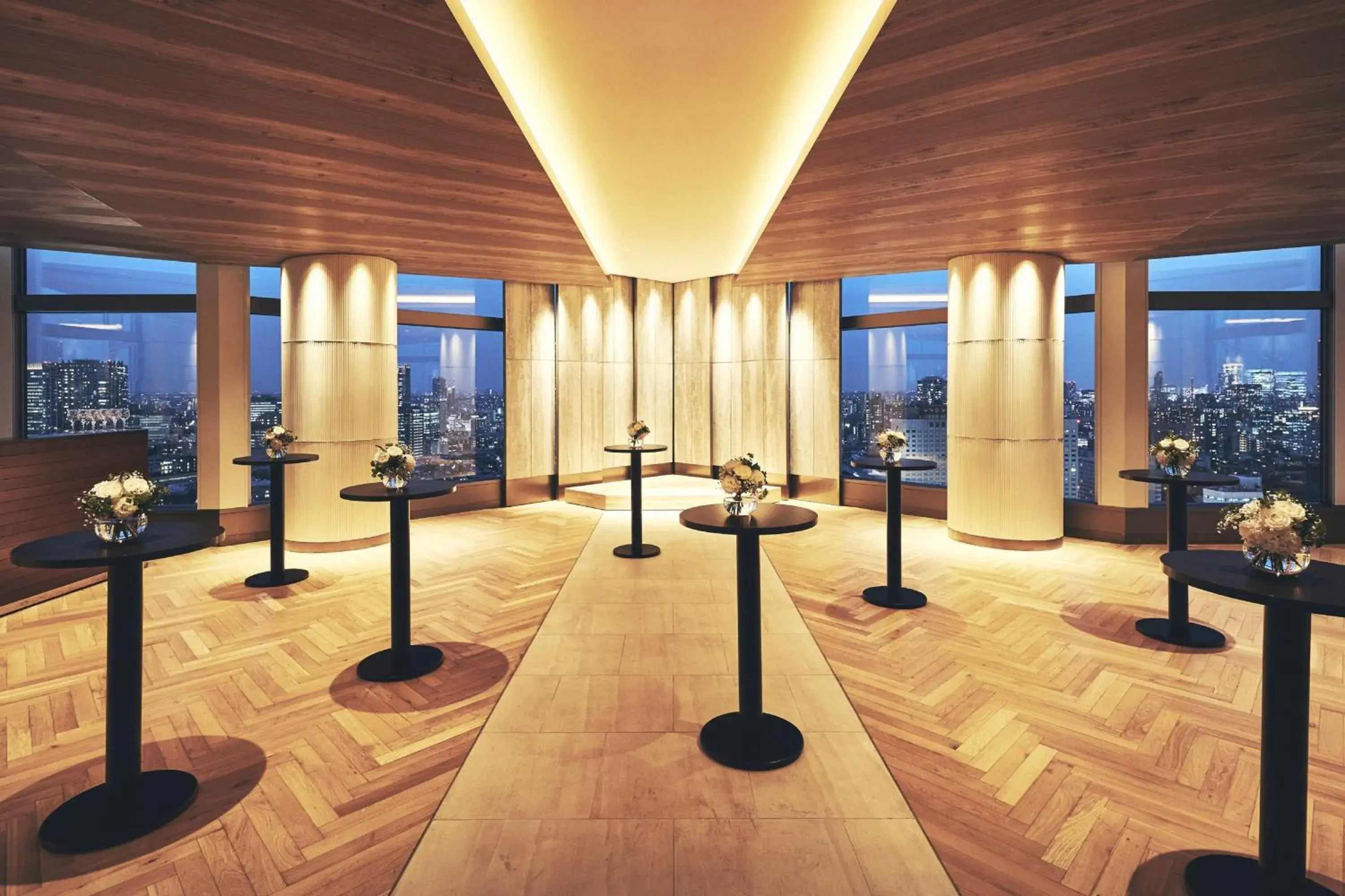 Restaurant/places to eat in The Strings by InterContinental, Tokyo by IHG Restaurant/places to eat in The Strings by InterContinental, Tokyo by IHG