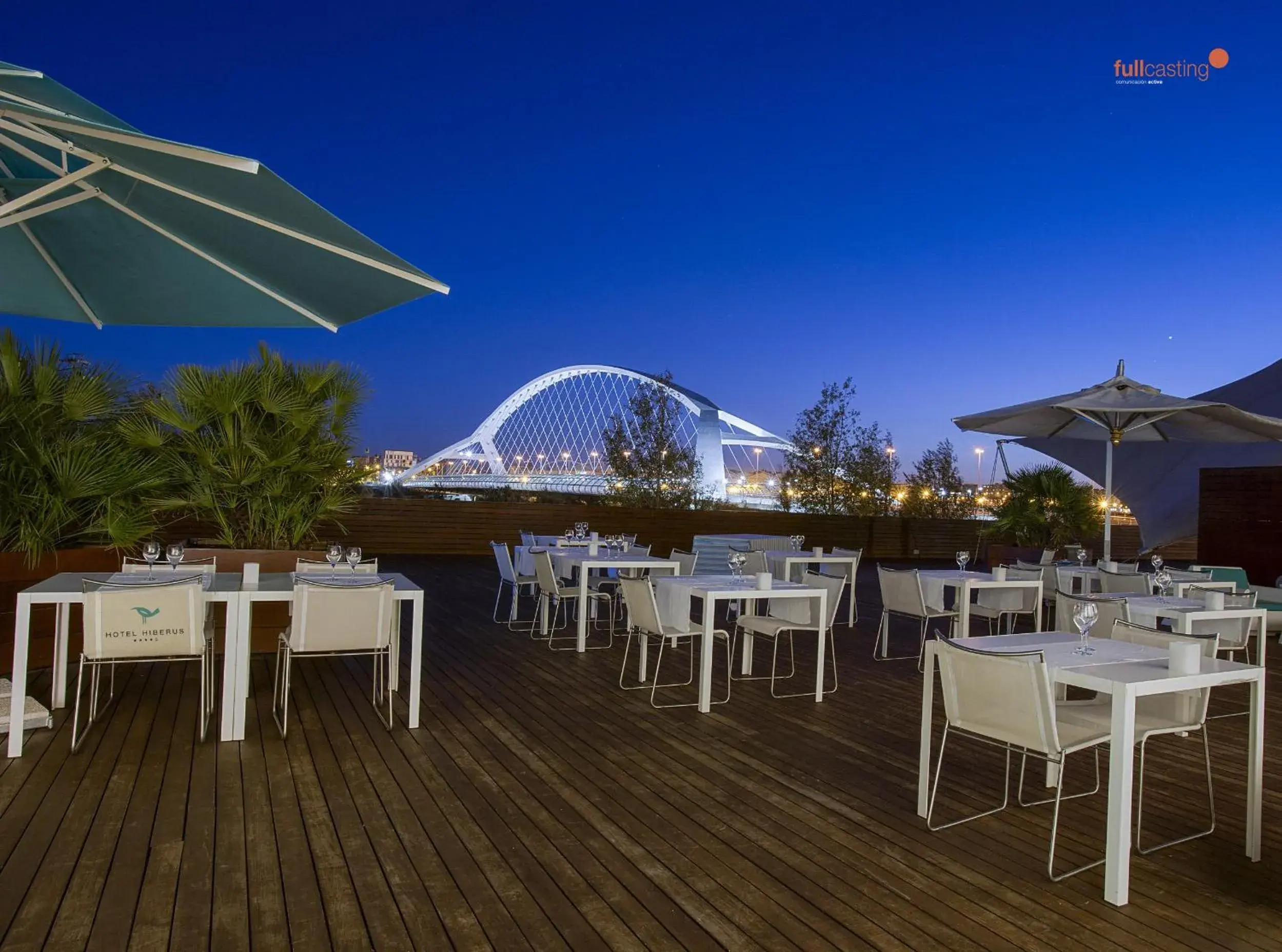 Restaurant/places to eat in Hotel Hiberus Restaurant/places to eat in Hotel Hiberus