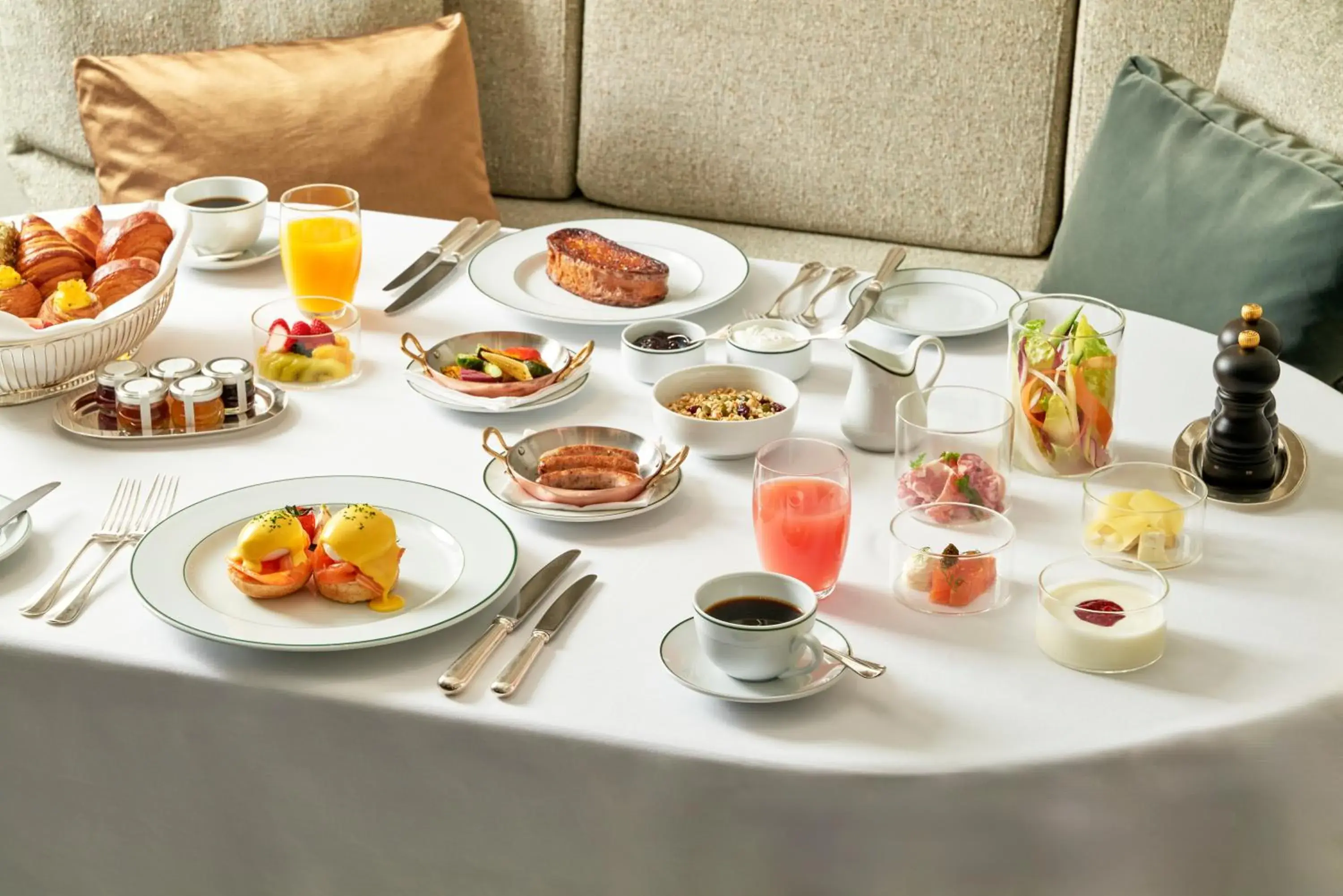 Breakfast in Park Hyatt Tokyo Breakfast in Park Hyatt Tokyo