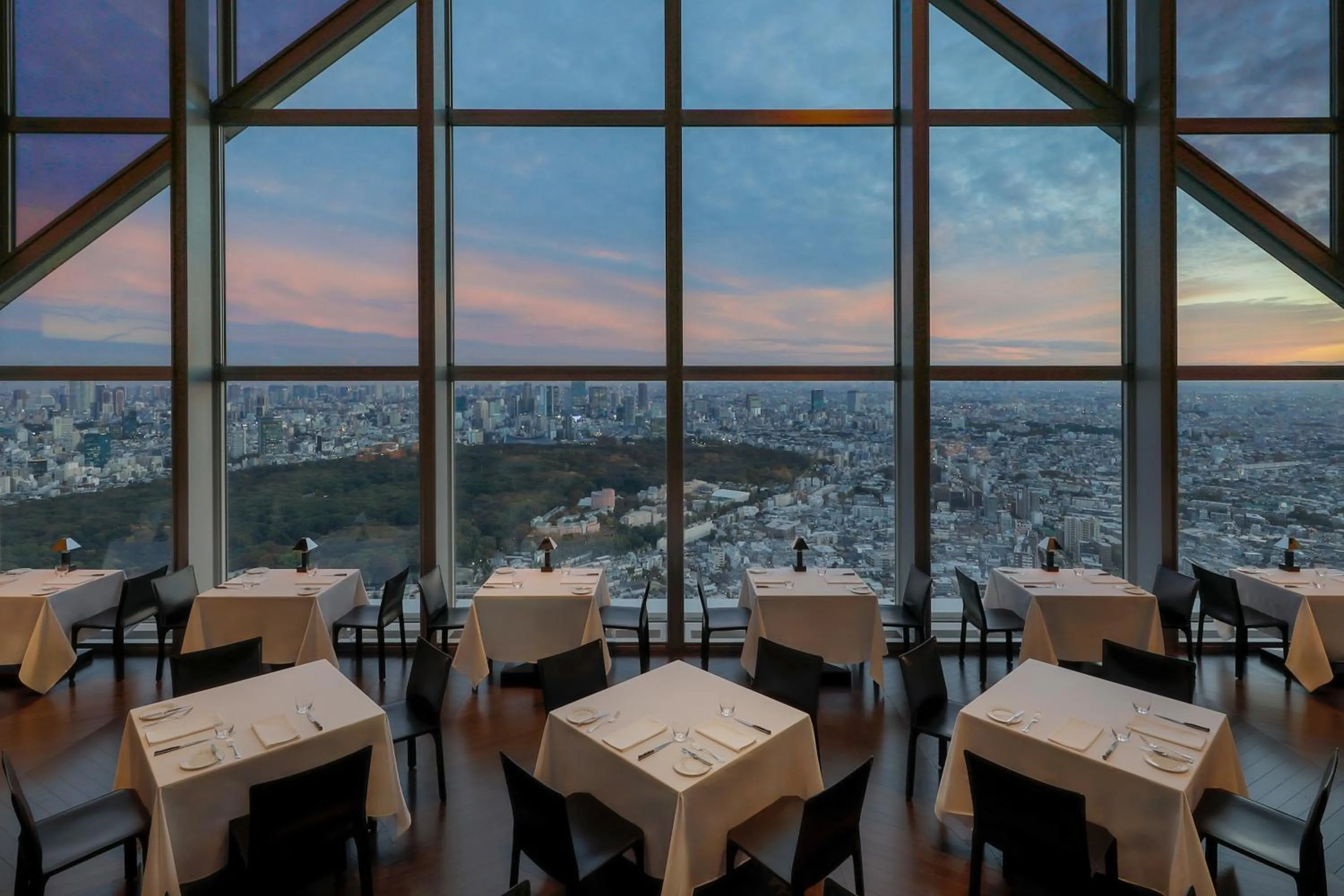 Restaurant/places to eat in Park Hyatt Tokyo