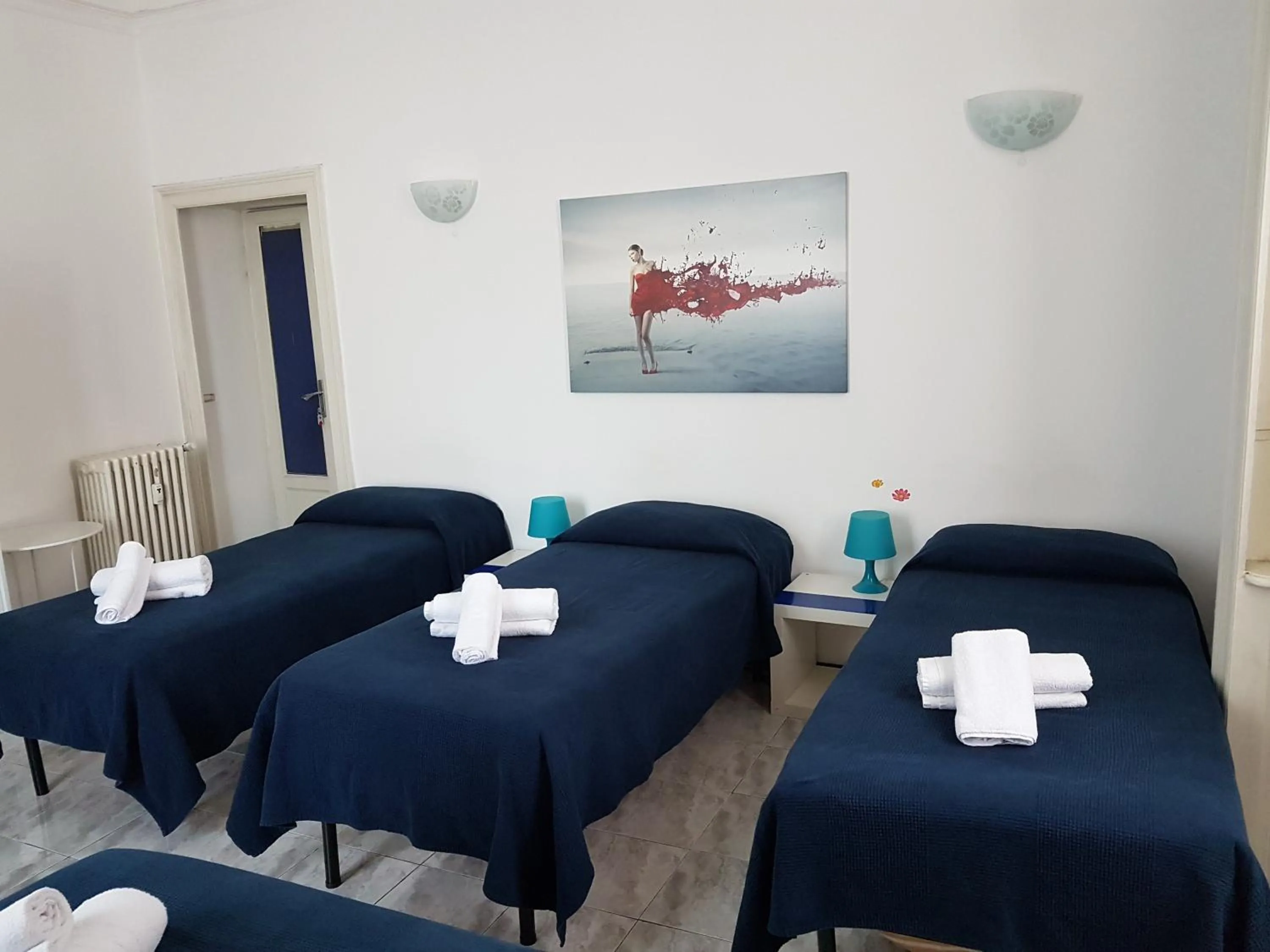 Family Room with Shared Bathroom in Aldebaran