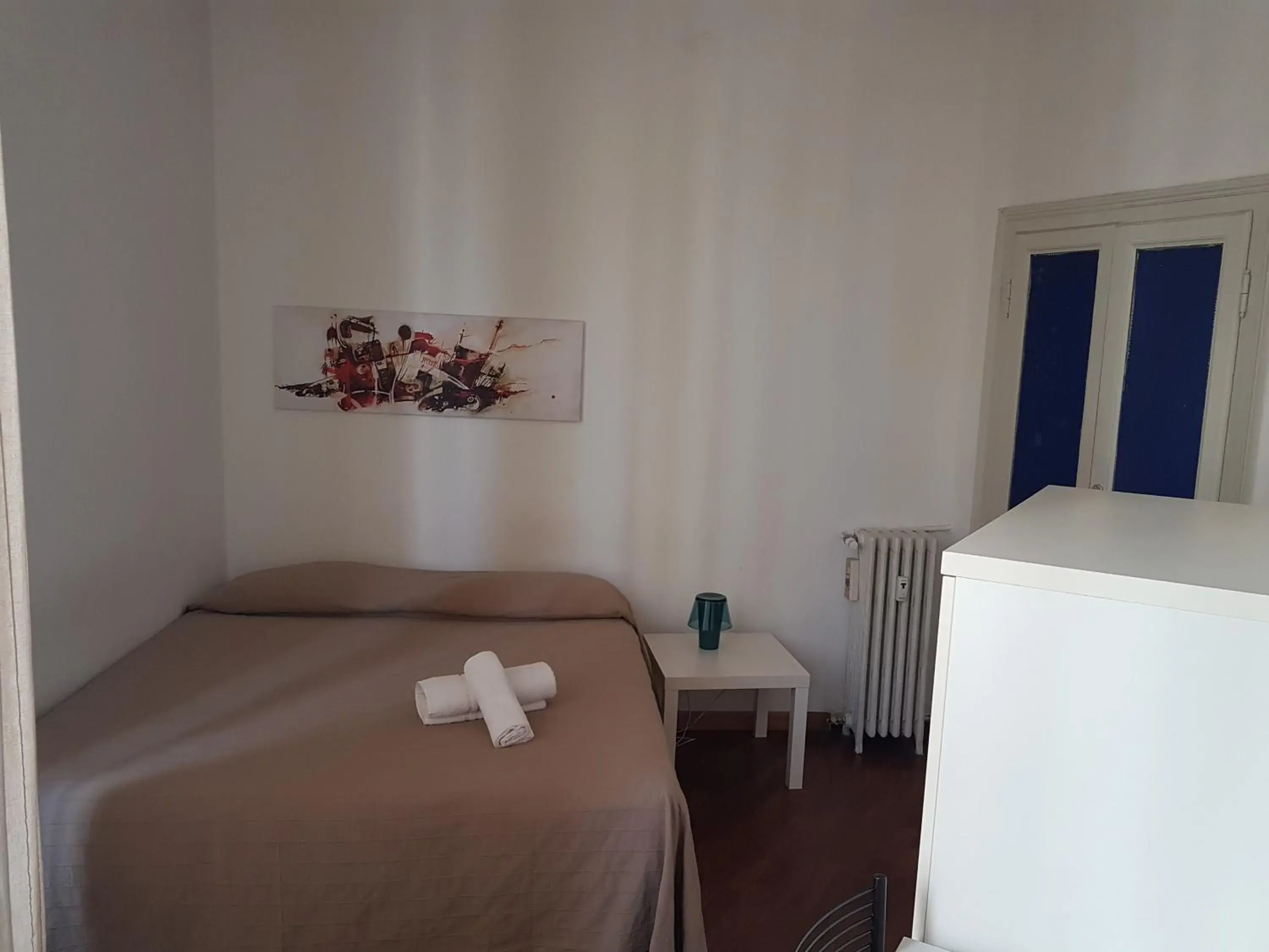 Double Room with Shared Bathroom and Balcony in Aldebaran Double Room with Shared Bathroom and Balcony in Aldebaran
