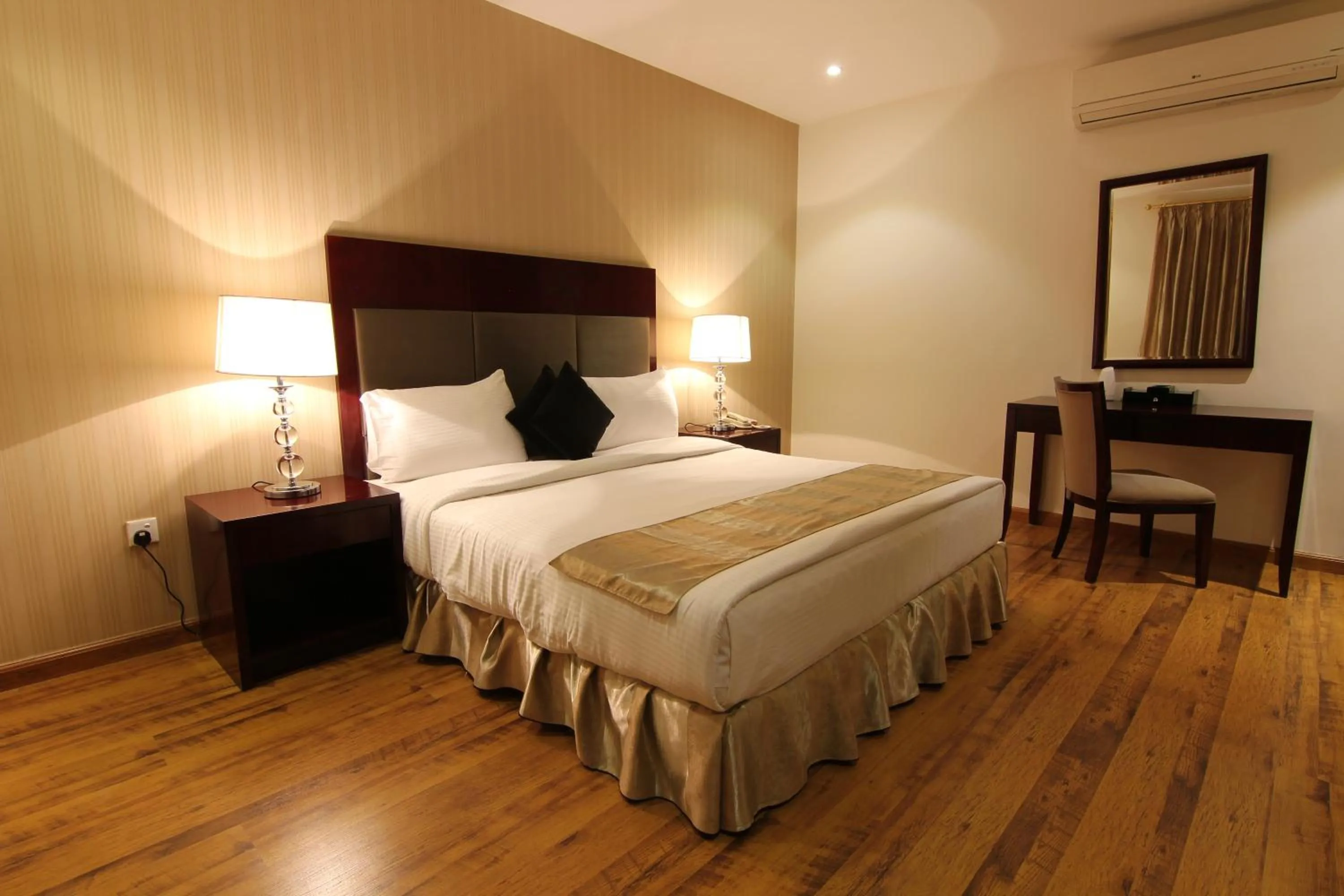 Bed in Aliah Towlan Palace