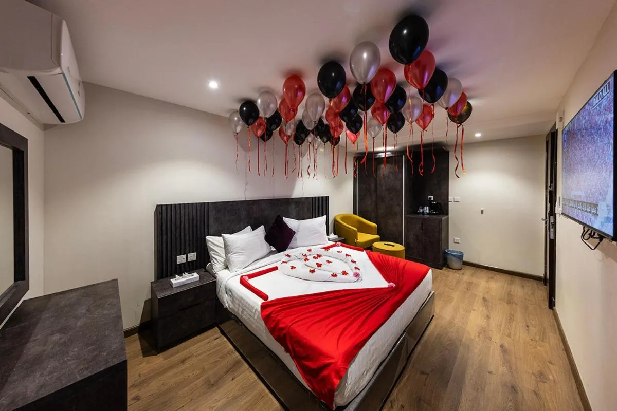 Bedroom, Bed in Aliah Towlan Palace