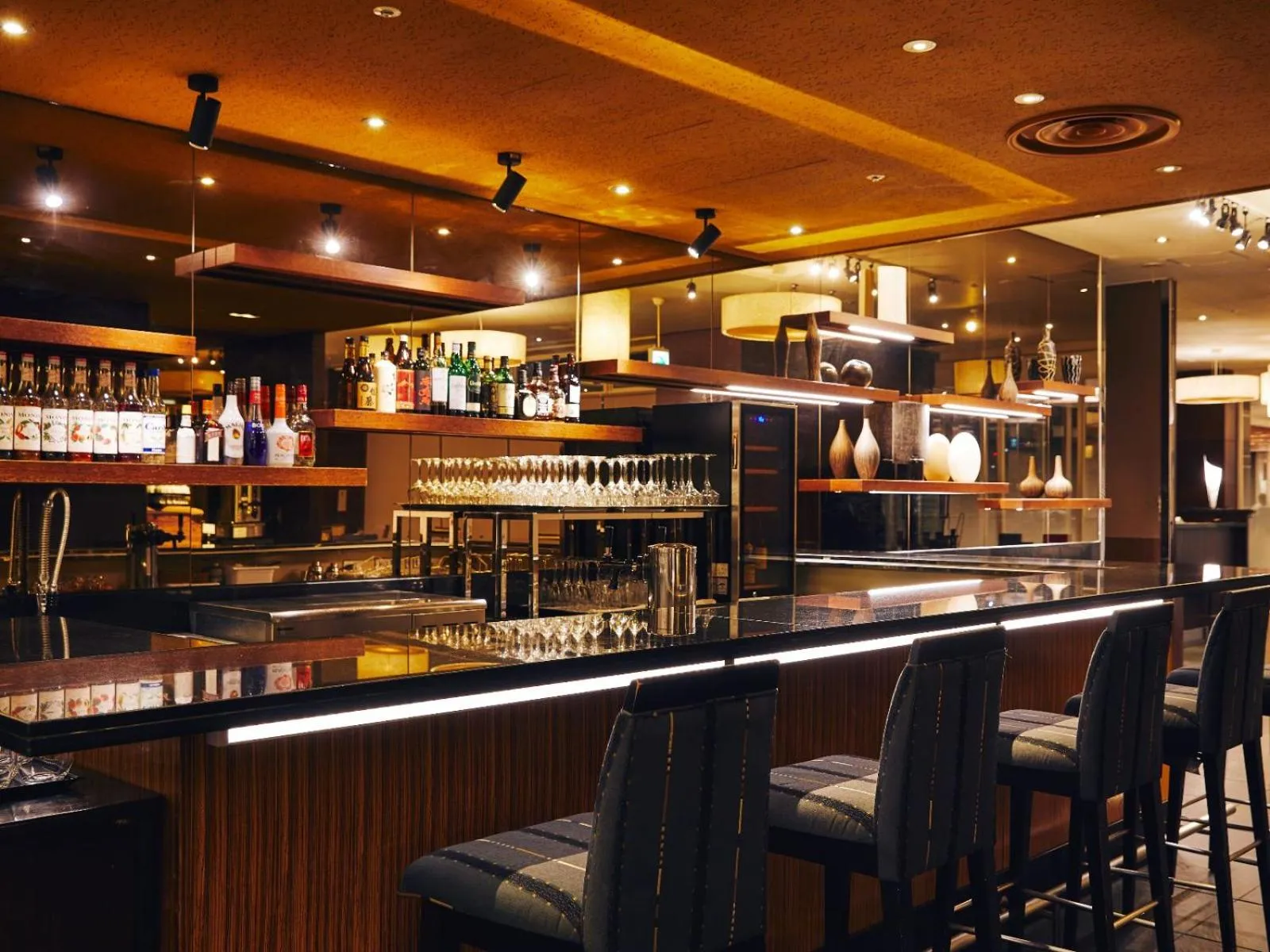 Restaurant/places to eat in Miyako Hotel Kyoto Hachijo