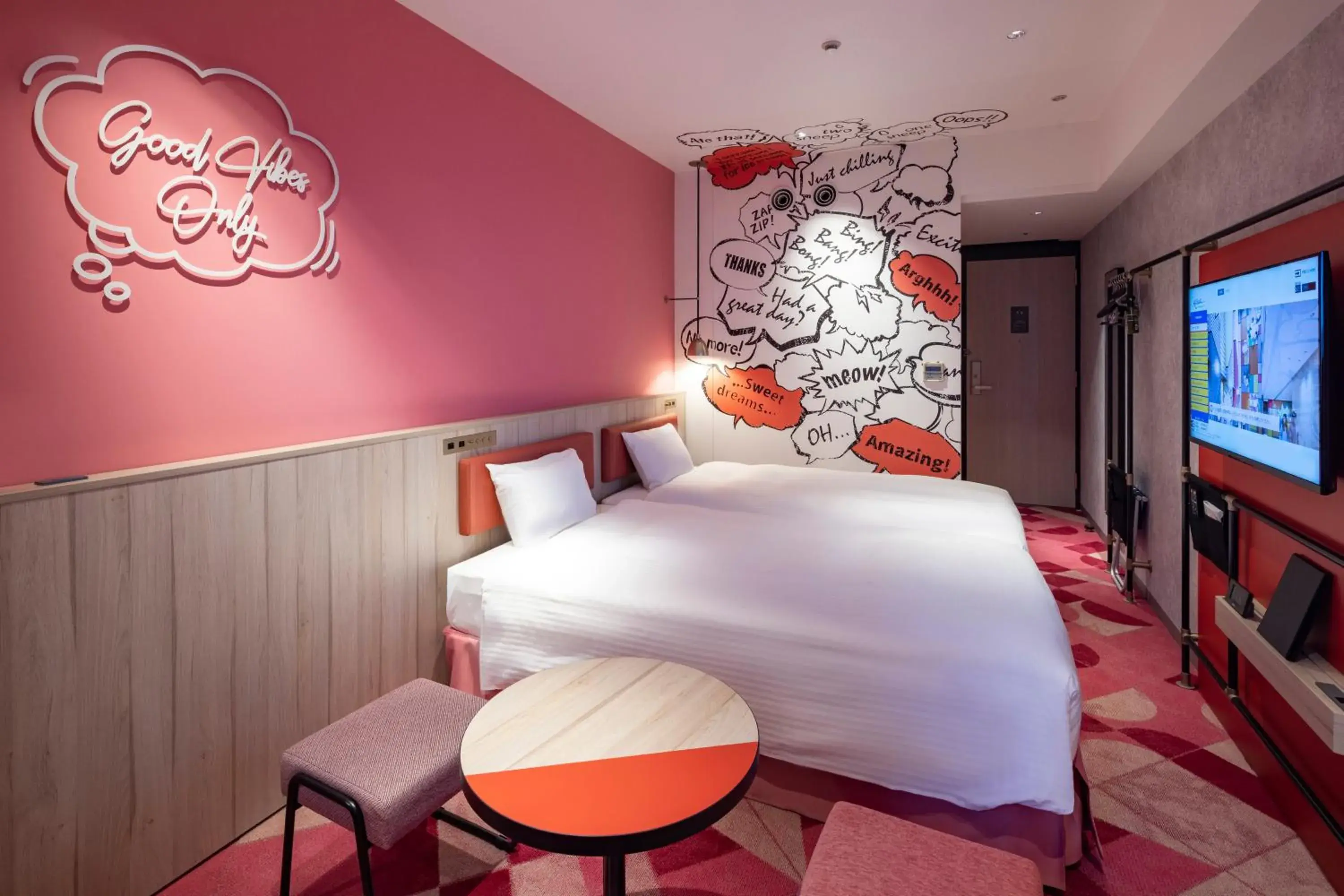 Bed in Hotel Kintetsu Universal City Bed in Hotel Kintetsu Universal City