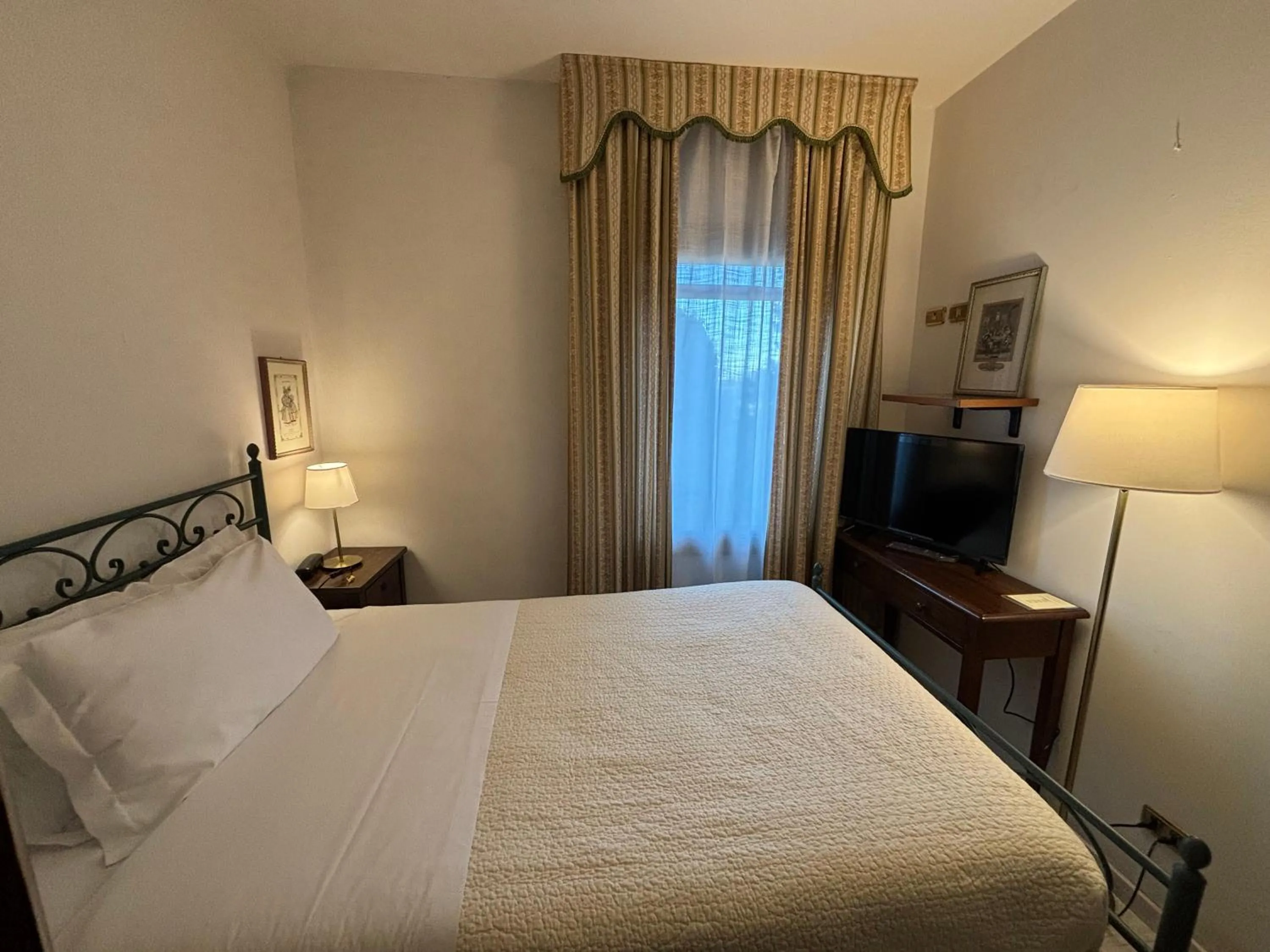 Bed in Hotel Villa Luppis