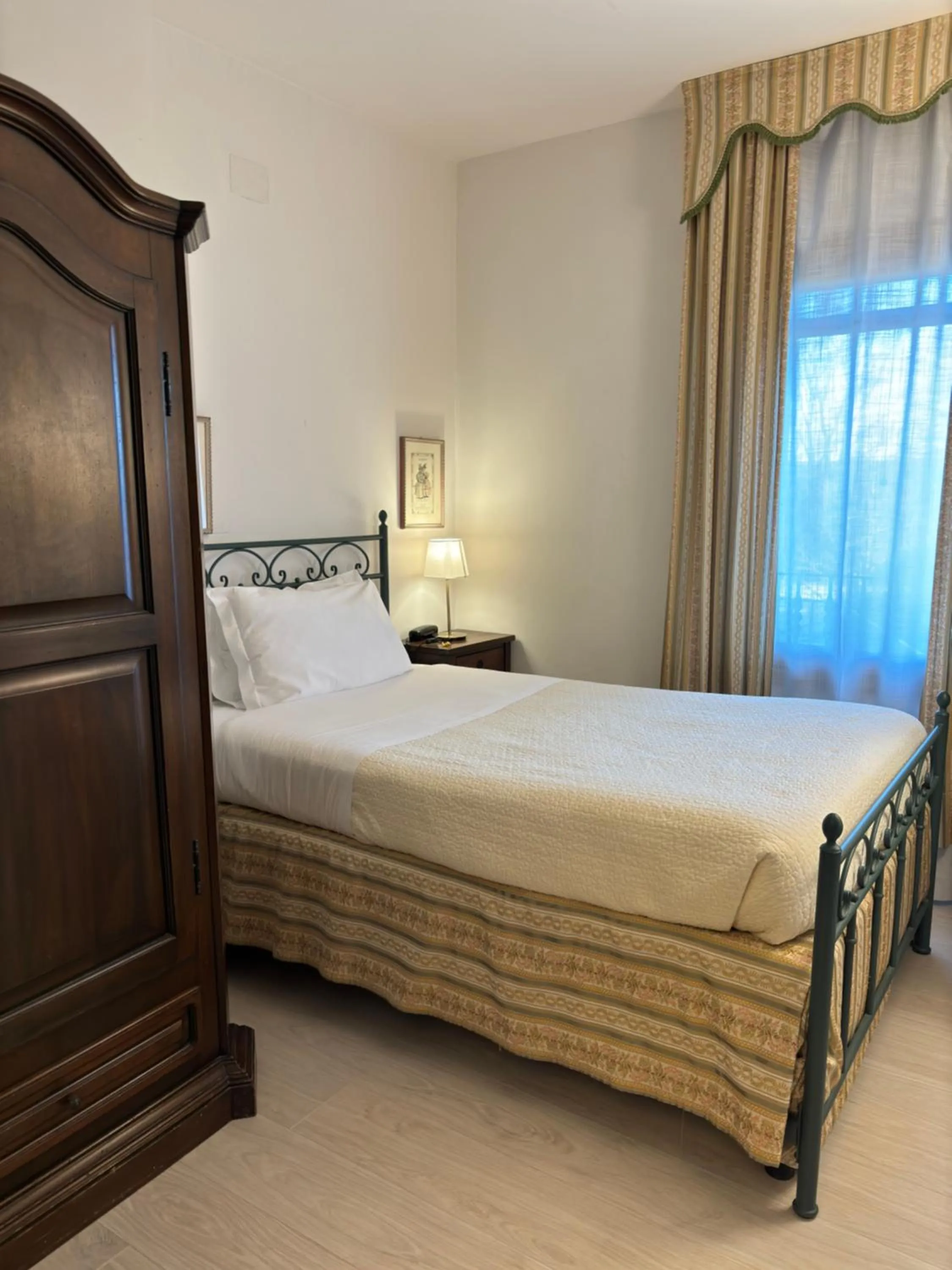 Bed in Hotel Villa Luppis