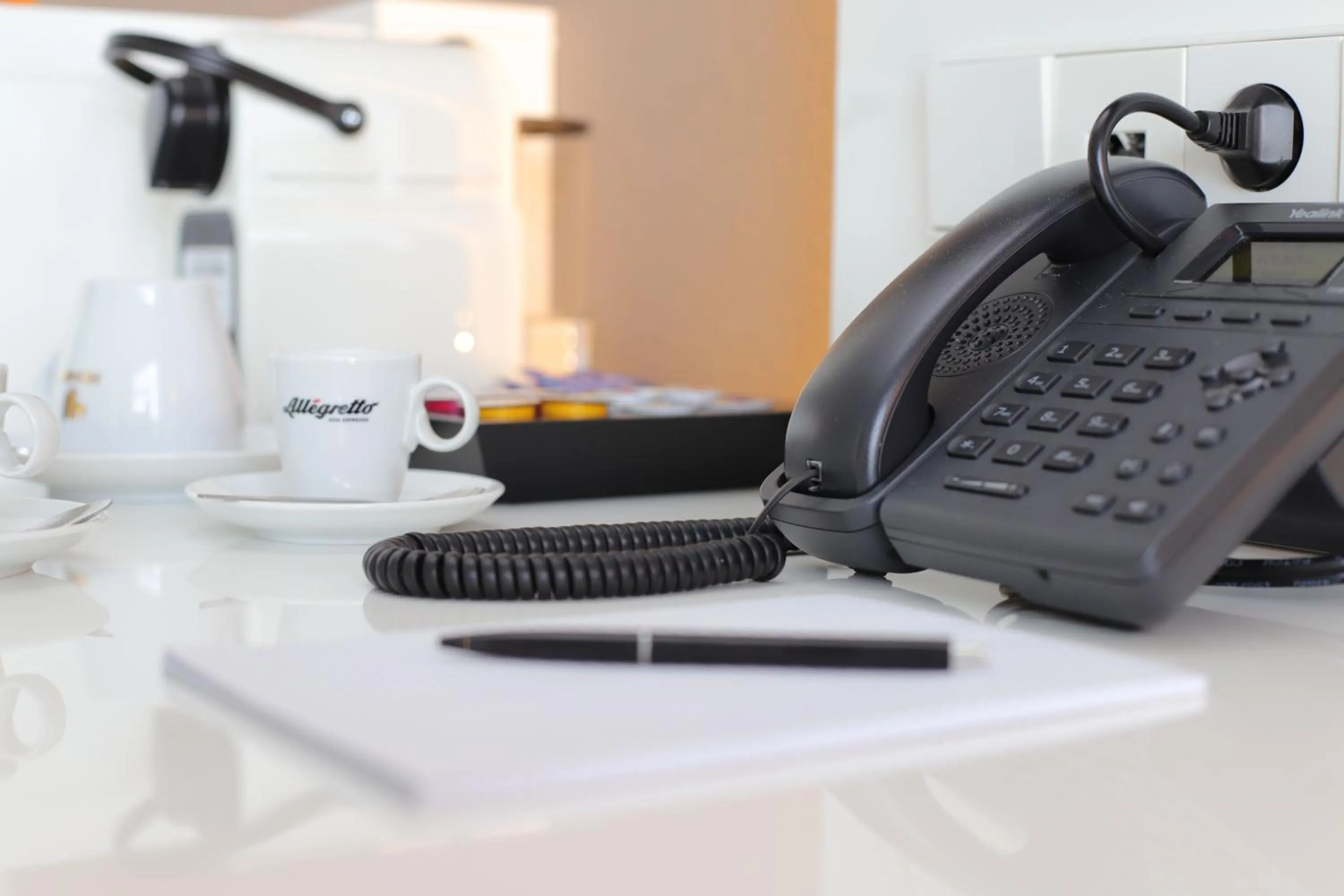 Coffee/tea facilities in Hotel absolute