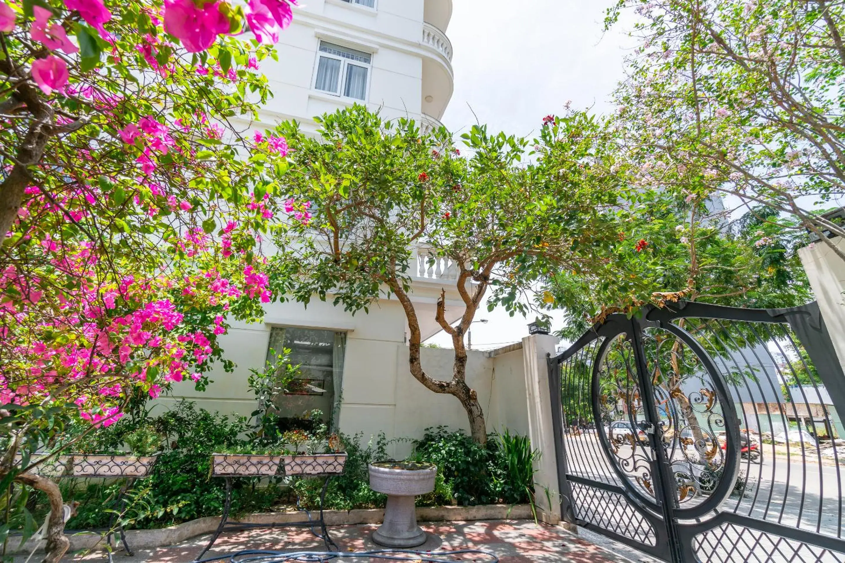 Garden view in Green Garden Residence Hotel Garden view in Green Garden Residence Hotel