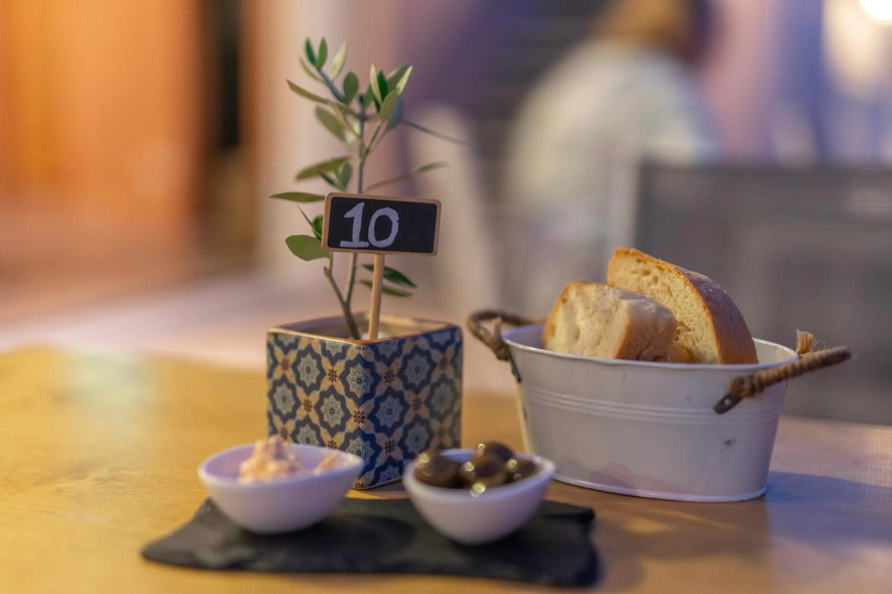 Restaurant/places to eat in Dominoes Corfu