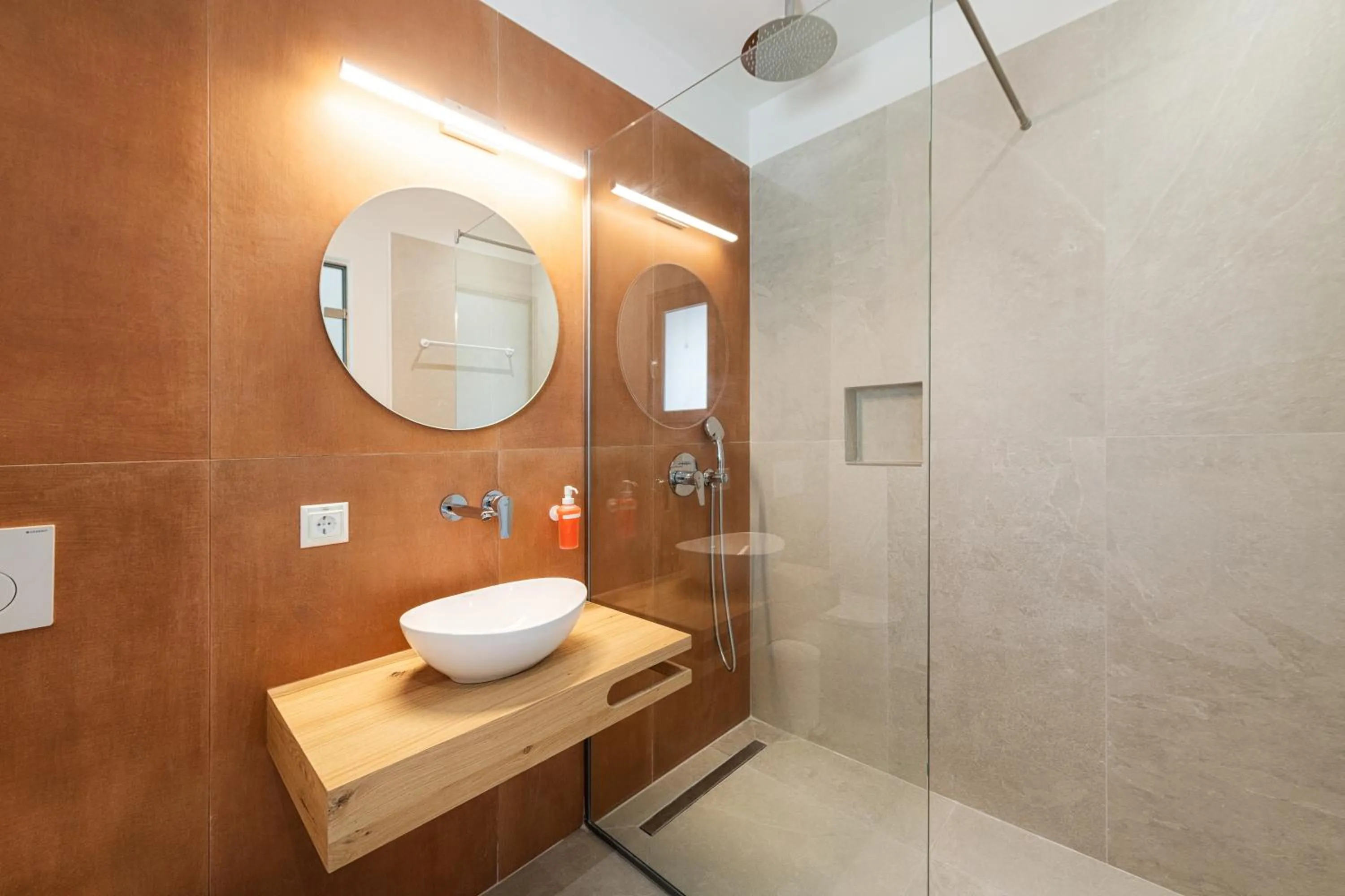 Bathroom in Dominoes Corfu