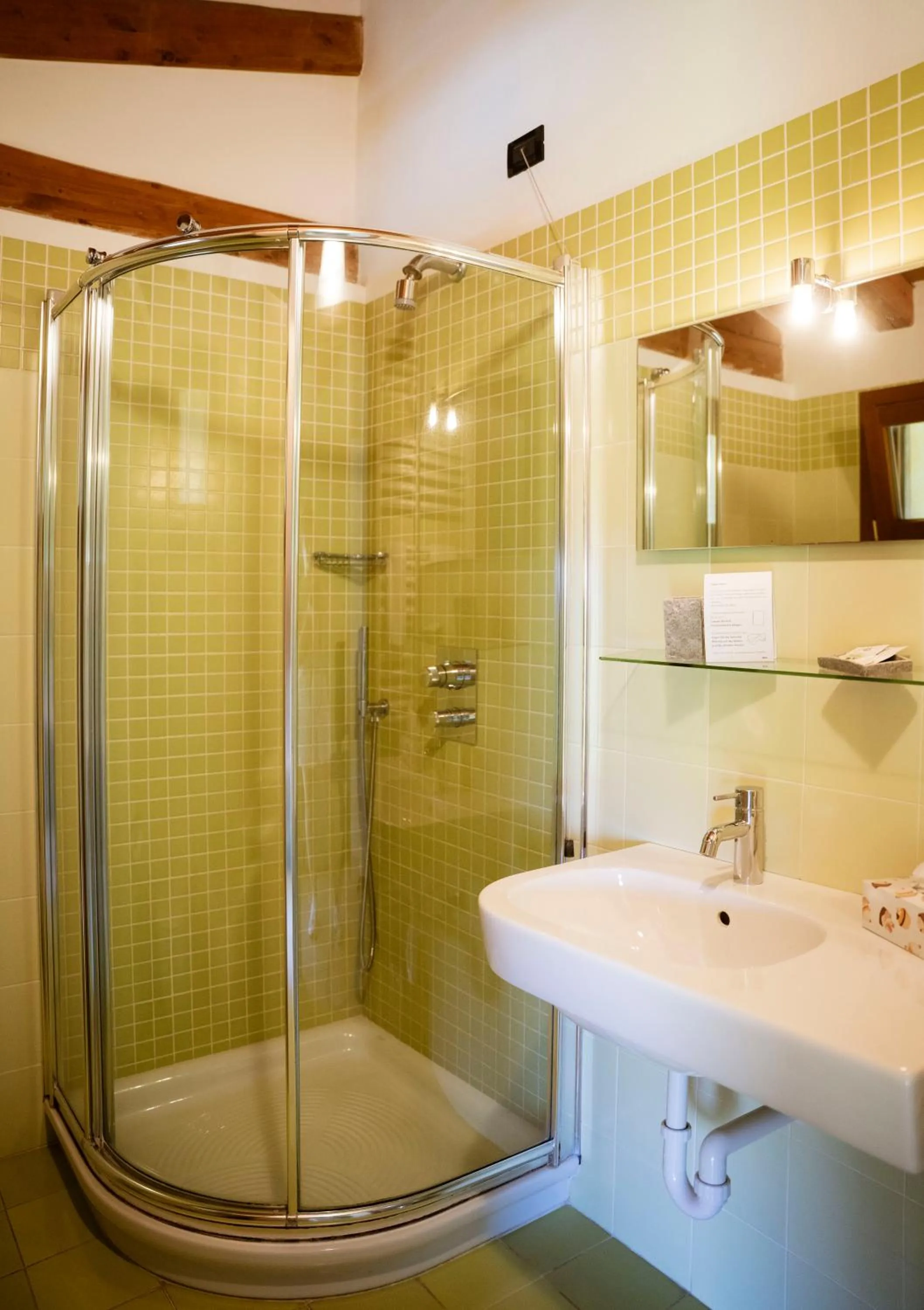 Shower in Tenuta Aganis