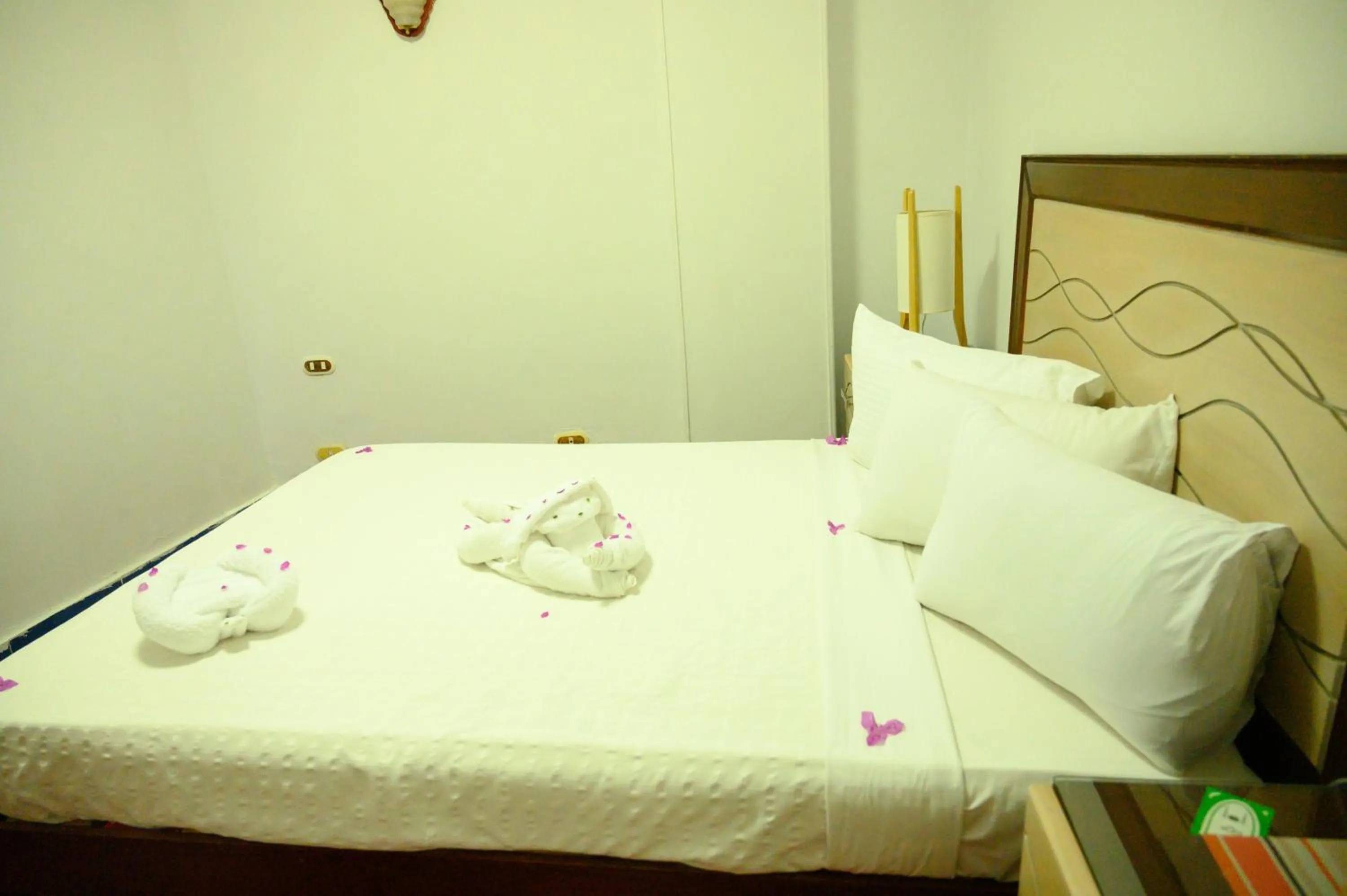 Bed in Fayoum Hotel