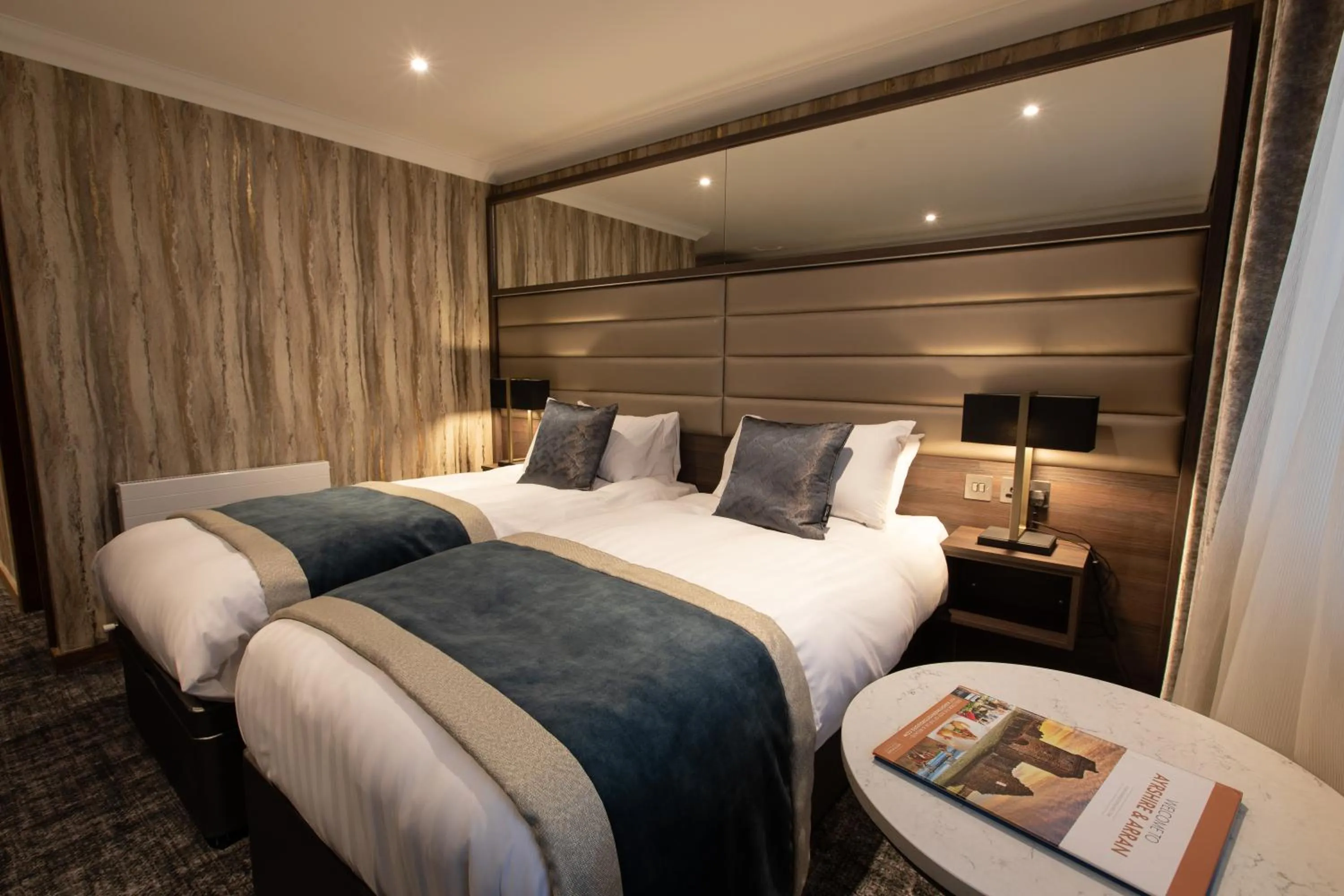 Bed in Carlton Hotel