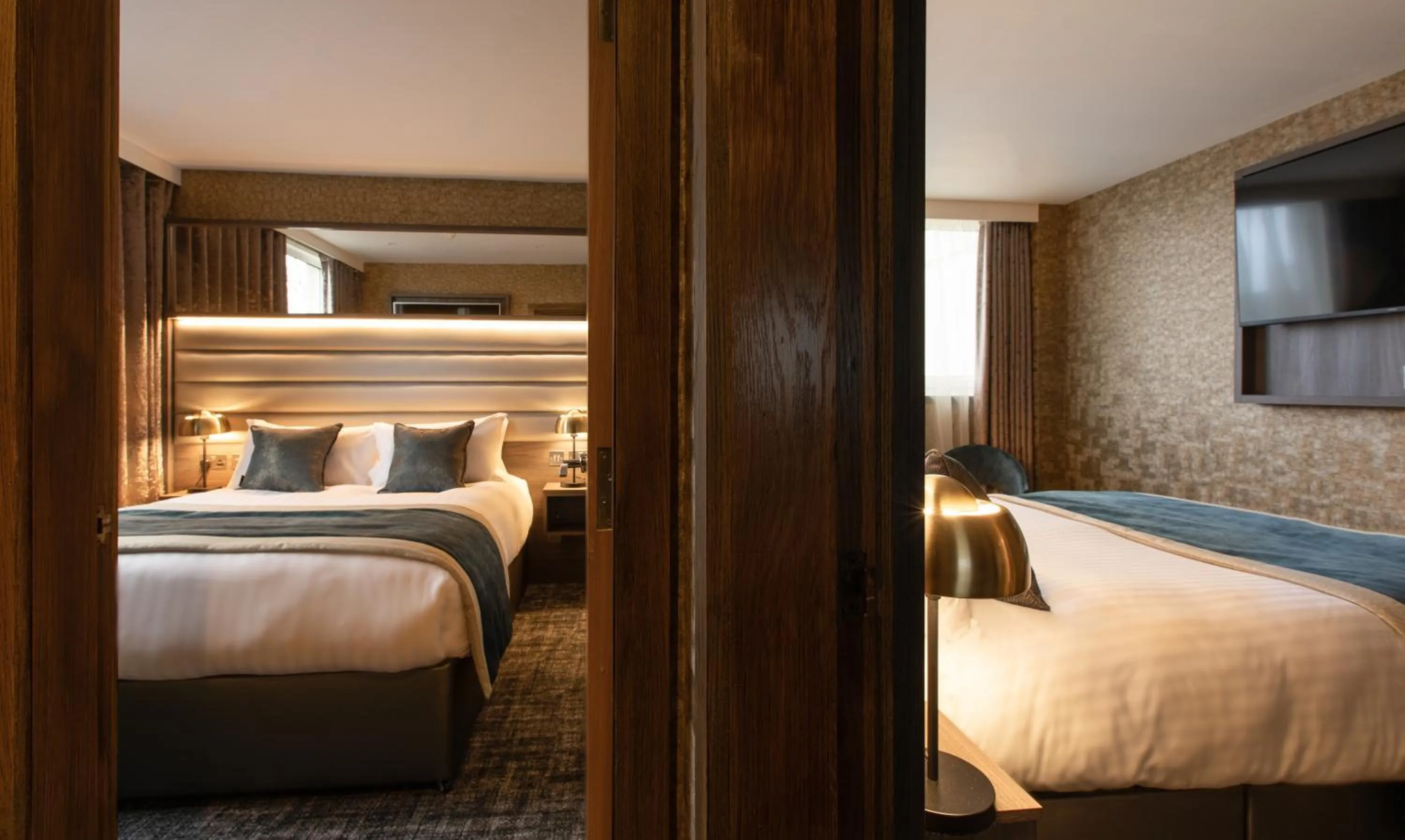 Bed in Carlton Hotel