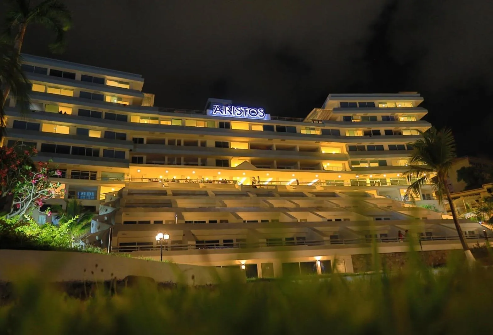 Property building in Hotel Aristos Acapulco