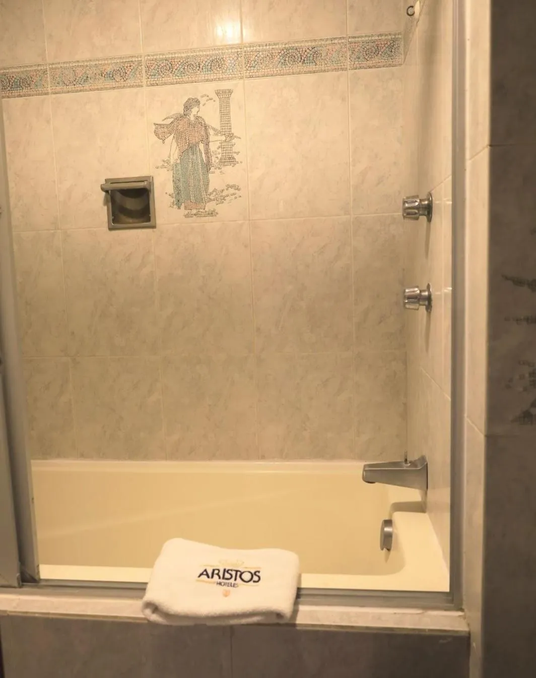 Bath in Hotel Aristos Acapulco