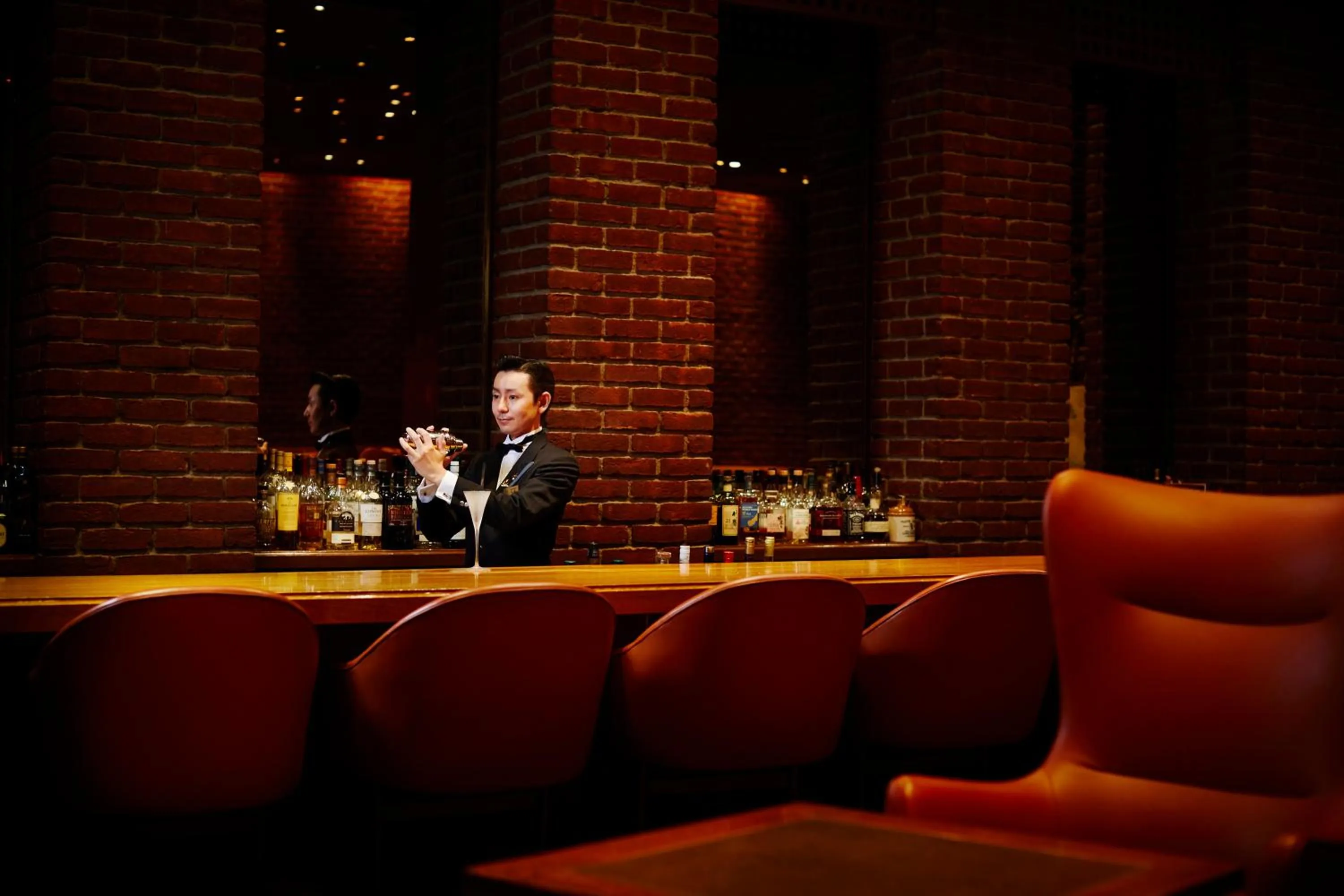 Lounge or bar in Keio Plaza Hotel Tokyo