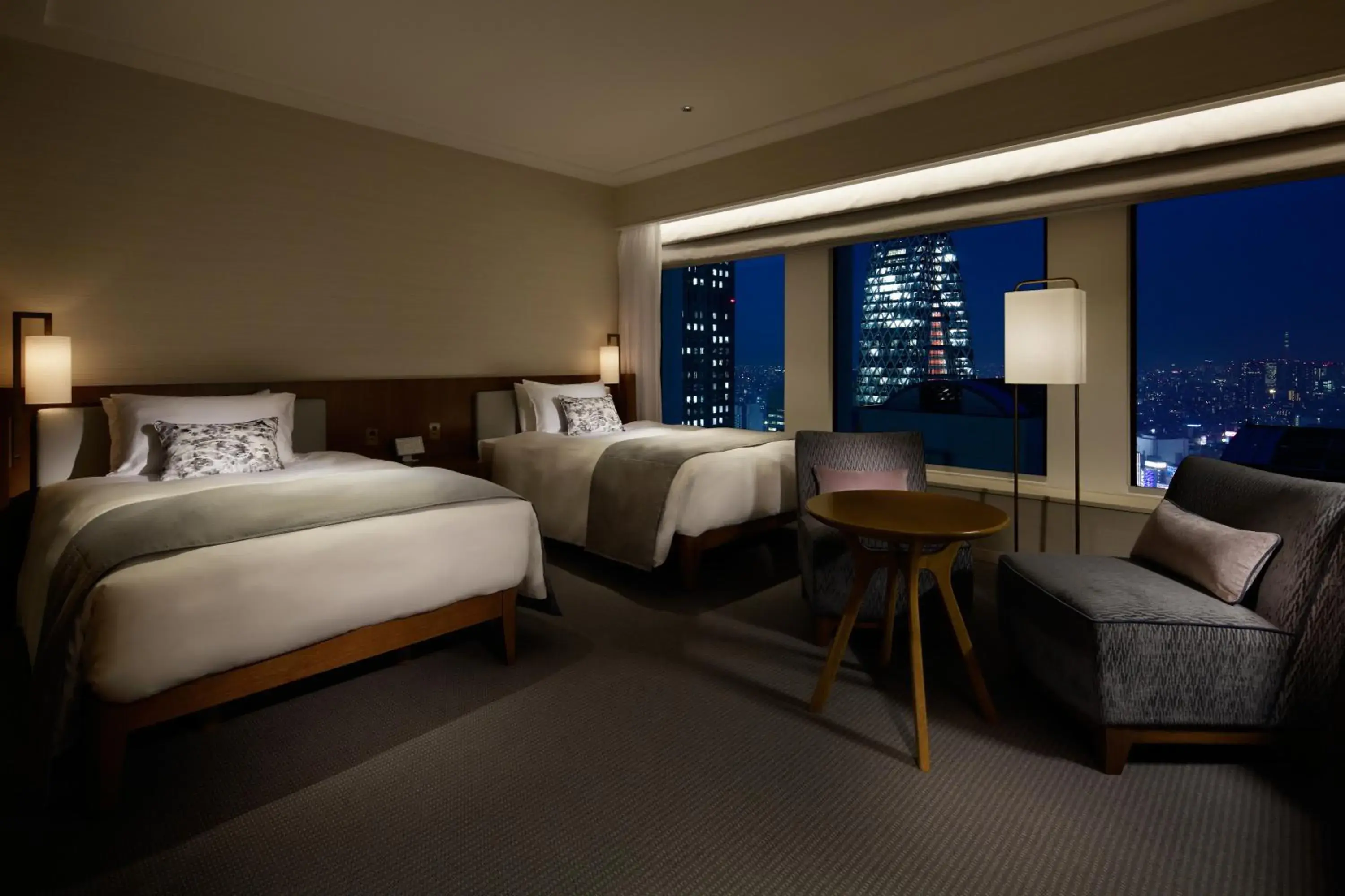 Photo of the whole room, Bed in Keio Plaza Hotel Tokyo Photo of the whole room, Bed in Keio Plaza Hotel Tokyo