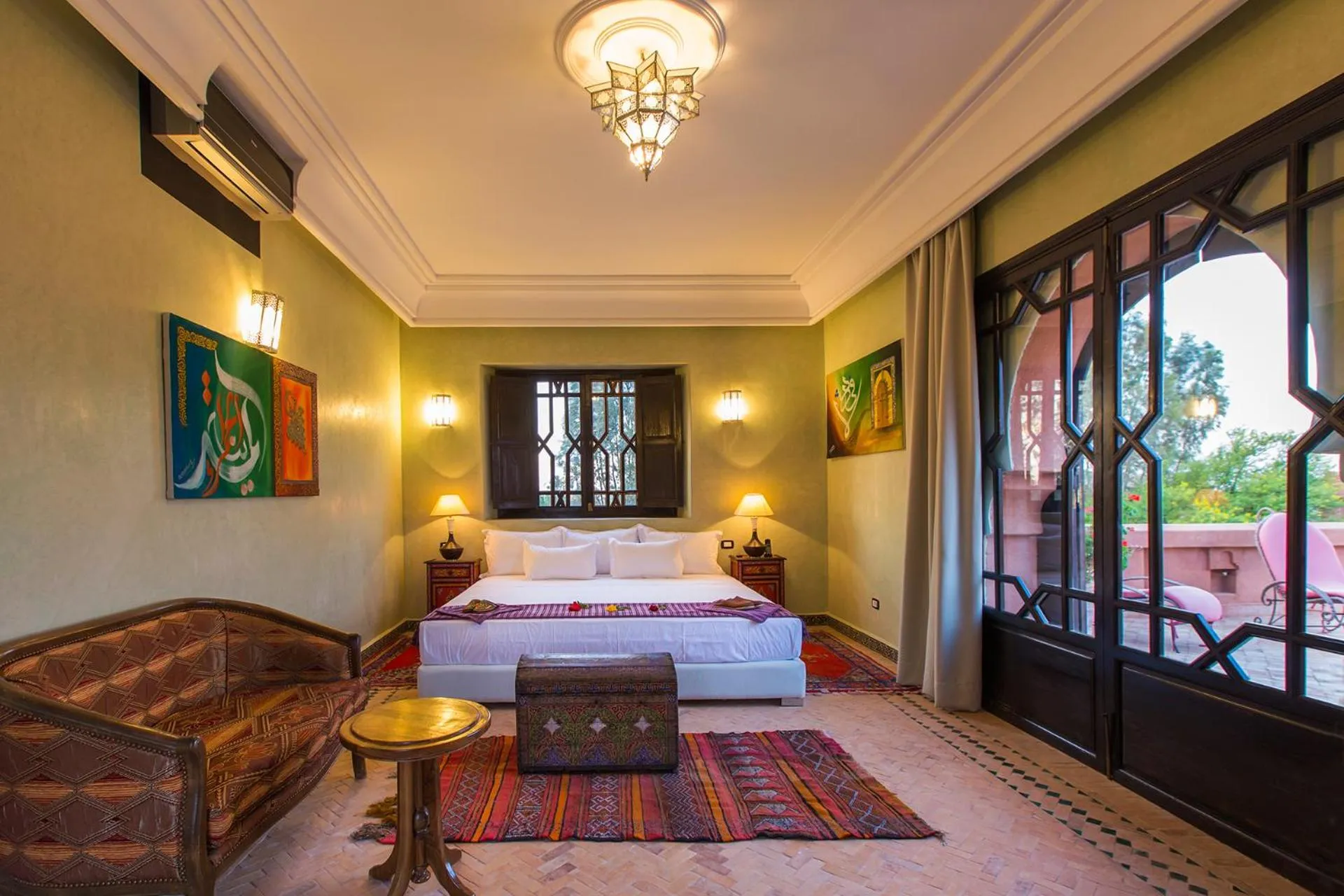 Photo of the whole room, Bed in Ksar Salha