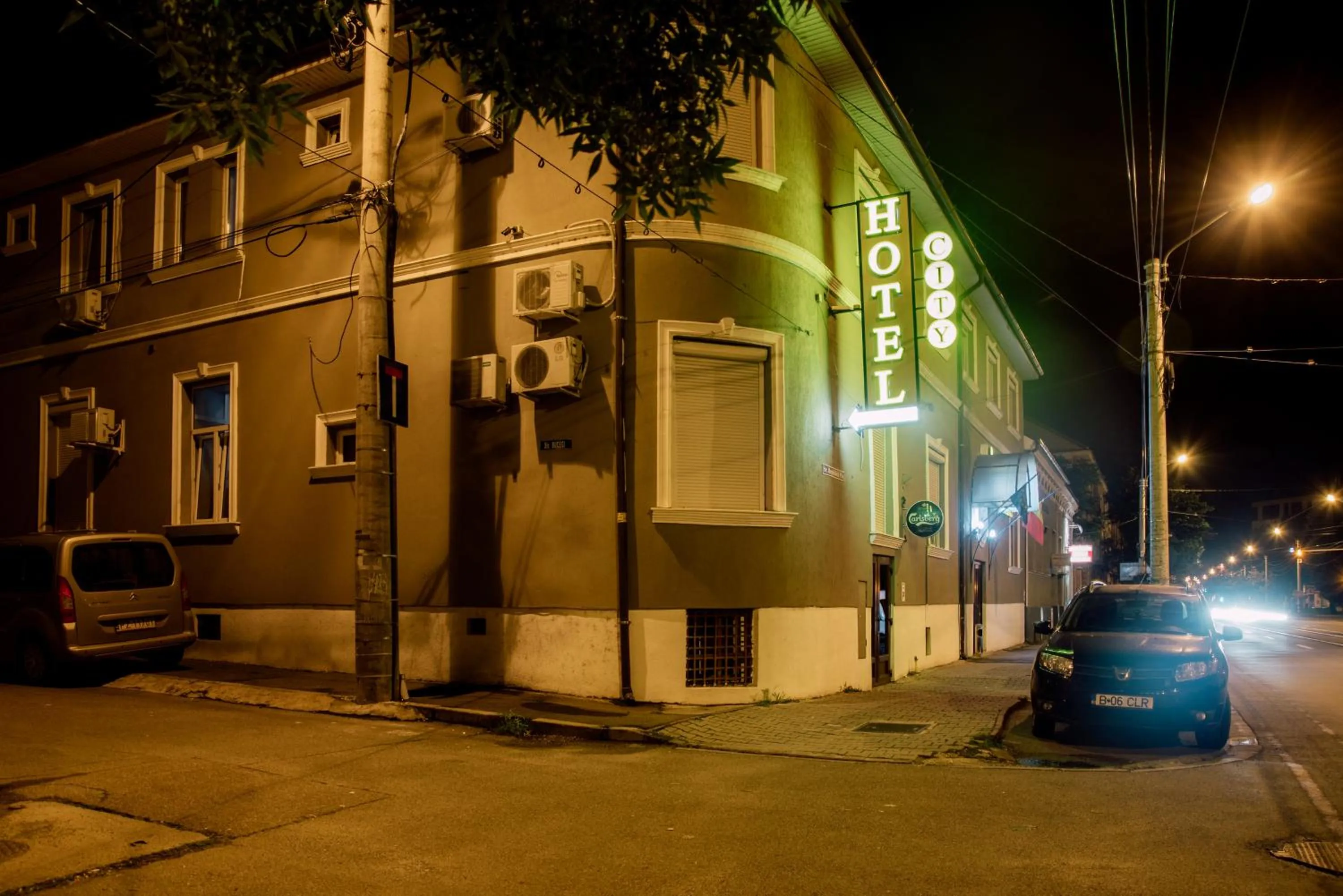 Property building in Carnival City Hotel Oradea