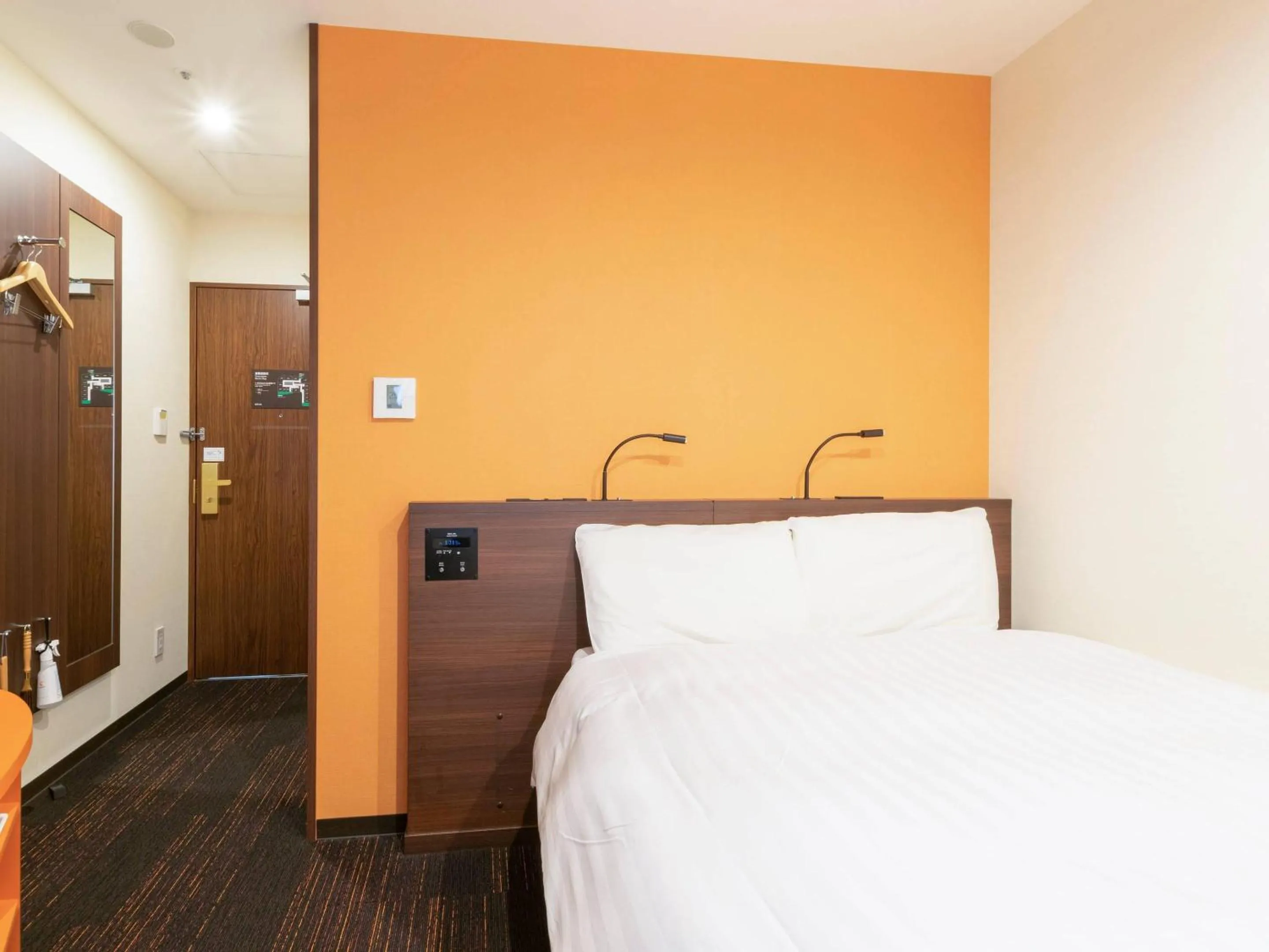 Bedroom, Bed in Comfort Inn Tokyo Roppongi