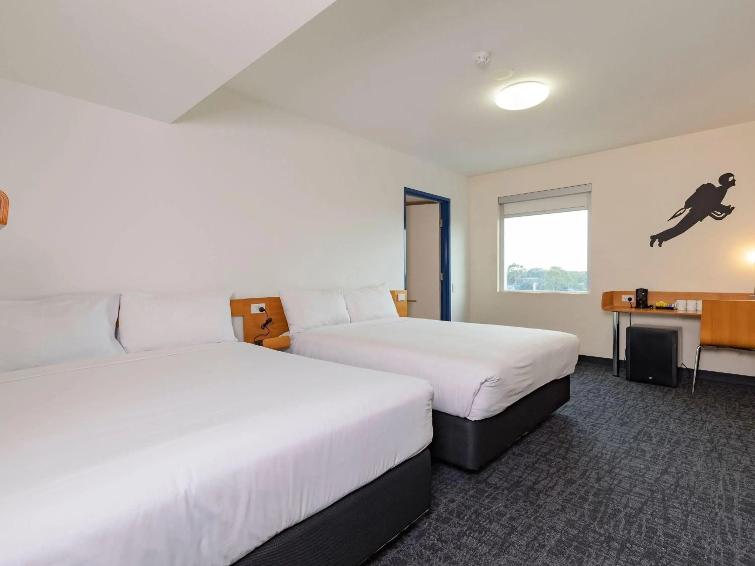 Bedroom, Bed in ibis budget Sydney Airport Bedroom, Bed in ibis budget Sydney Airport
