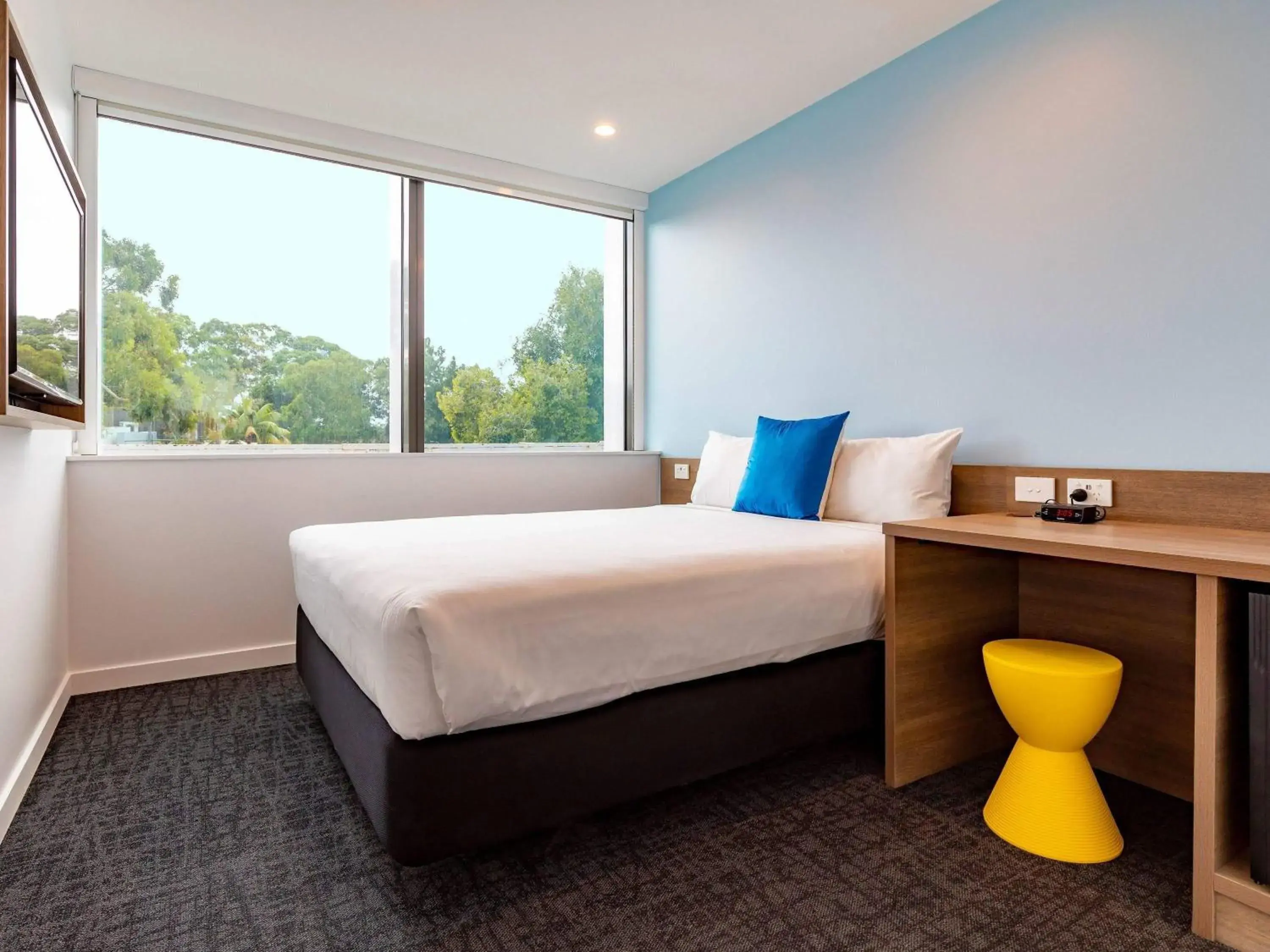 Bedroom, Bed in ibis budget Sydney Airport Bedroom, Bed in ibis budget Sydney Airport