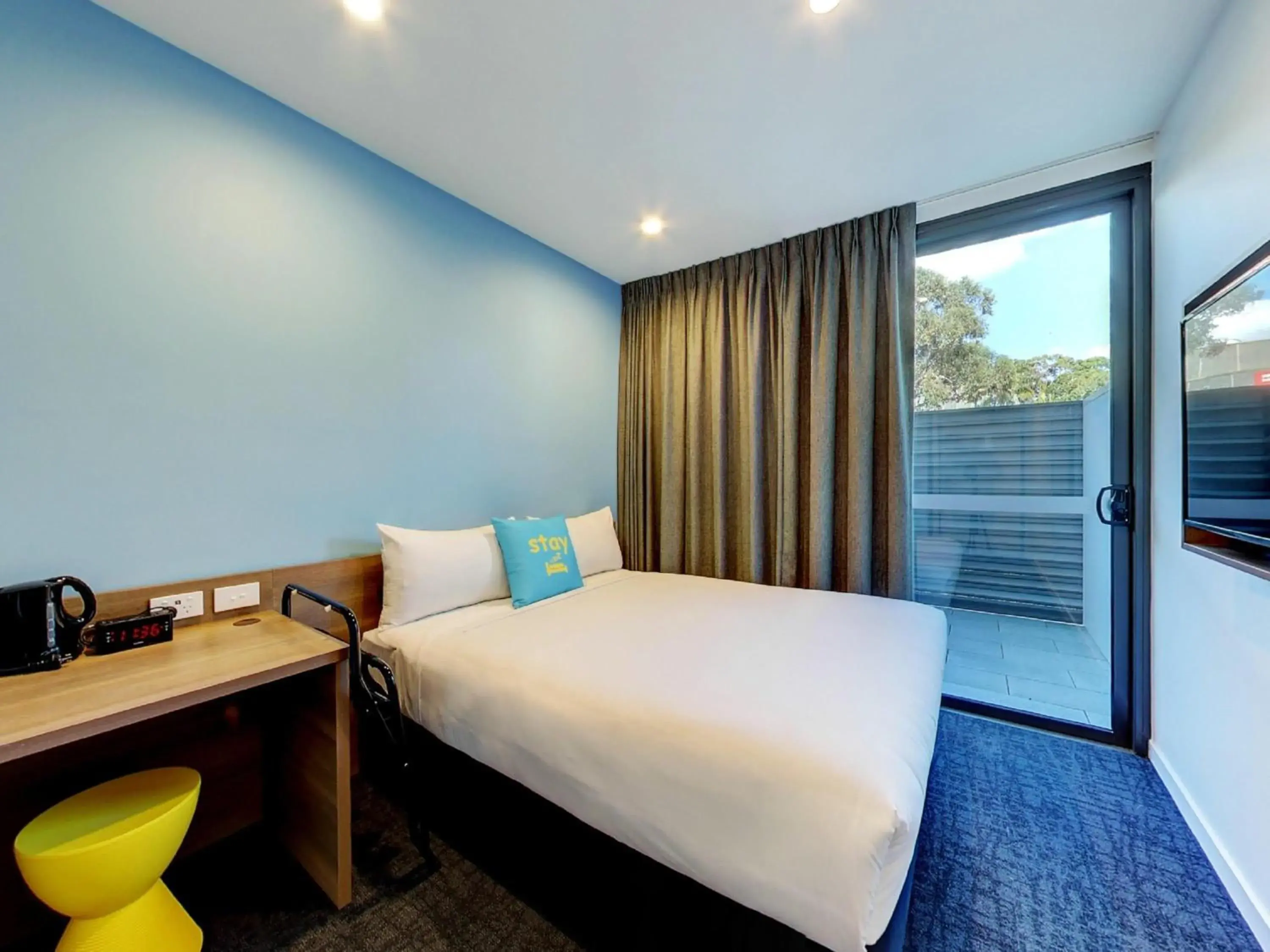 Bedroom, Bed in ibis budget Sydney Airport Bedroom, Bed in ibis budget Sydney Airport