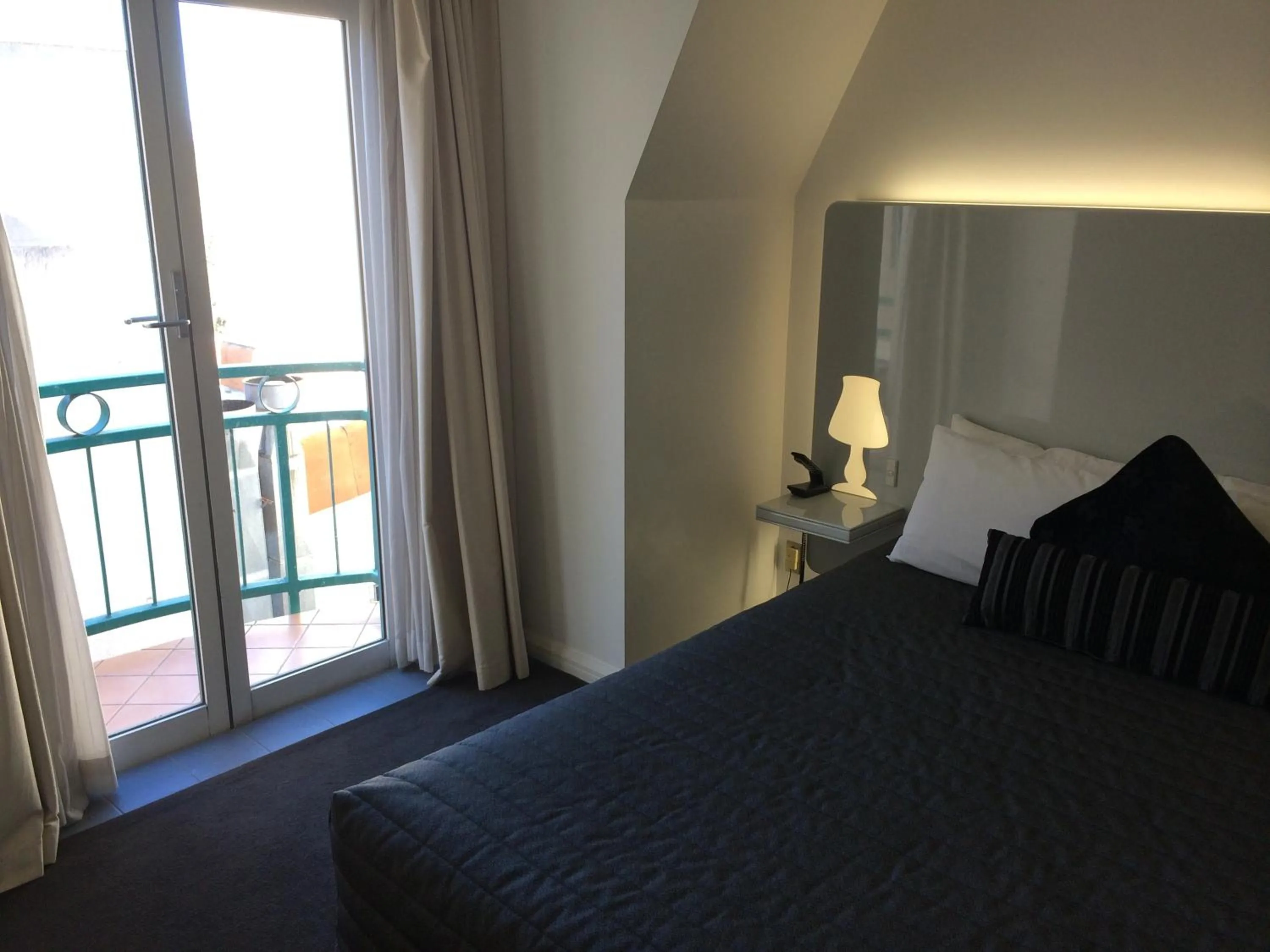 Bedroom, Bed in Morgans Boutique Hotel