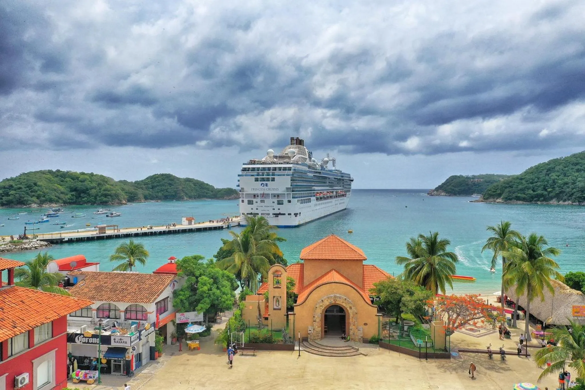 Off site in Hotel Huatulco Máxico