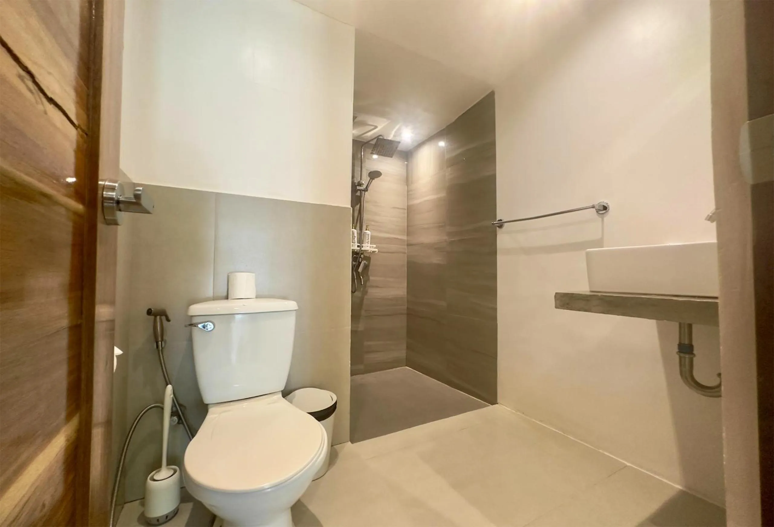 Shower in El Nido Coco Resort