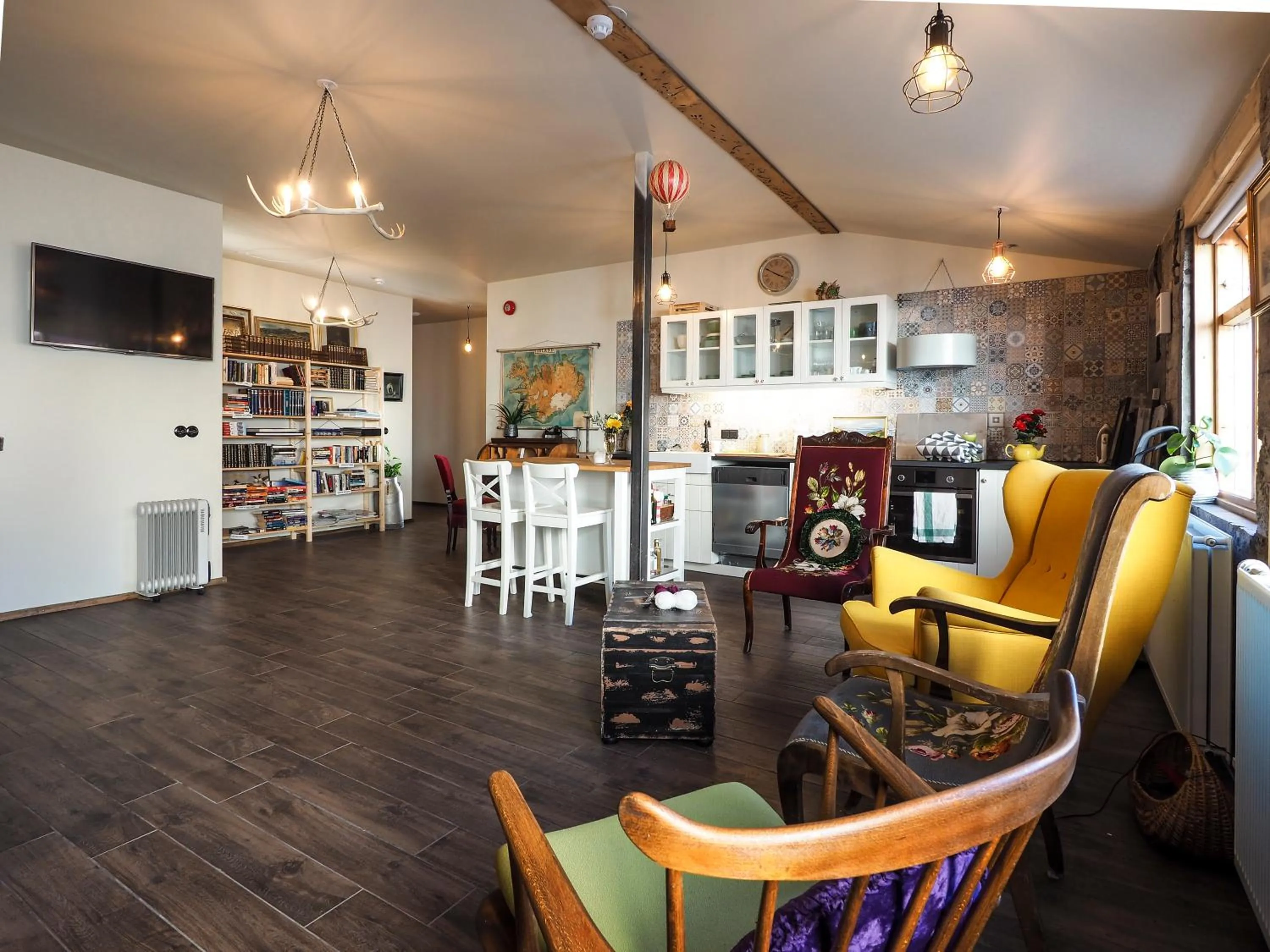 Lobby or reception in The Garage