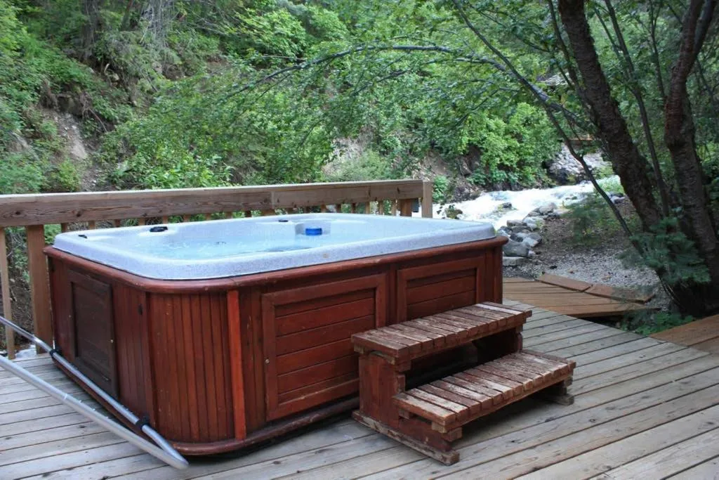 Natural landscape in Cottage On The Stream Sundance, Utah