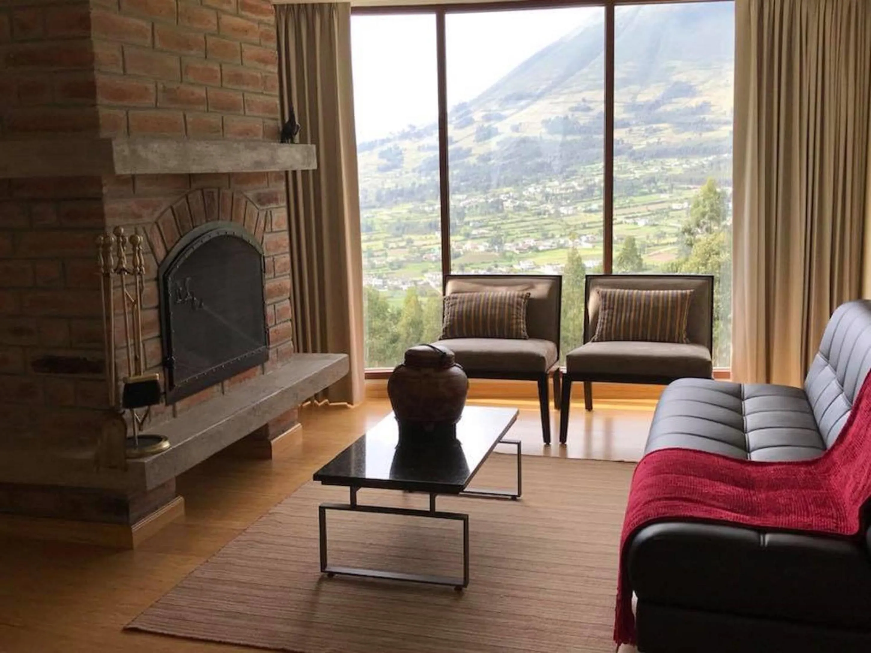 Property building in Hotel Medina Del Lago