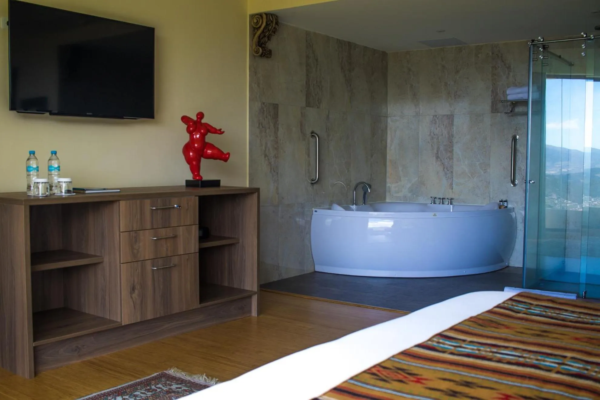 Bathroom in Hotel Medina Del Lago