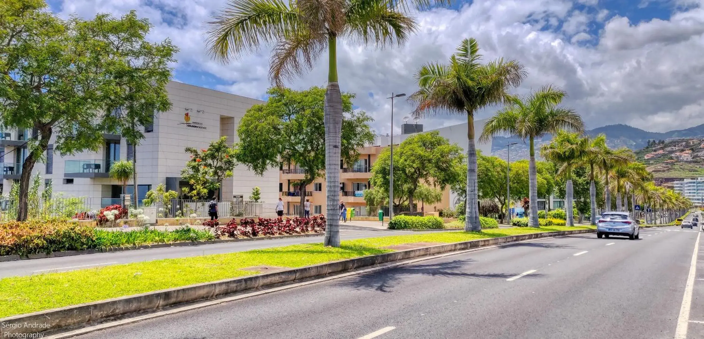 Facade/entrance in Golden Residence Hotel Facade/entrance in Golden Residence Hotel