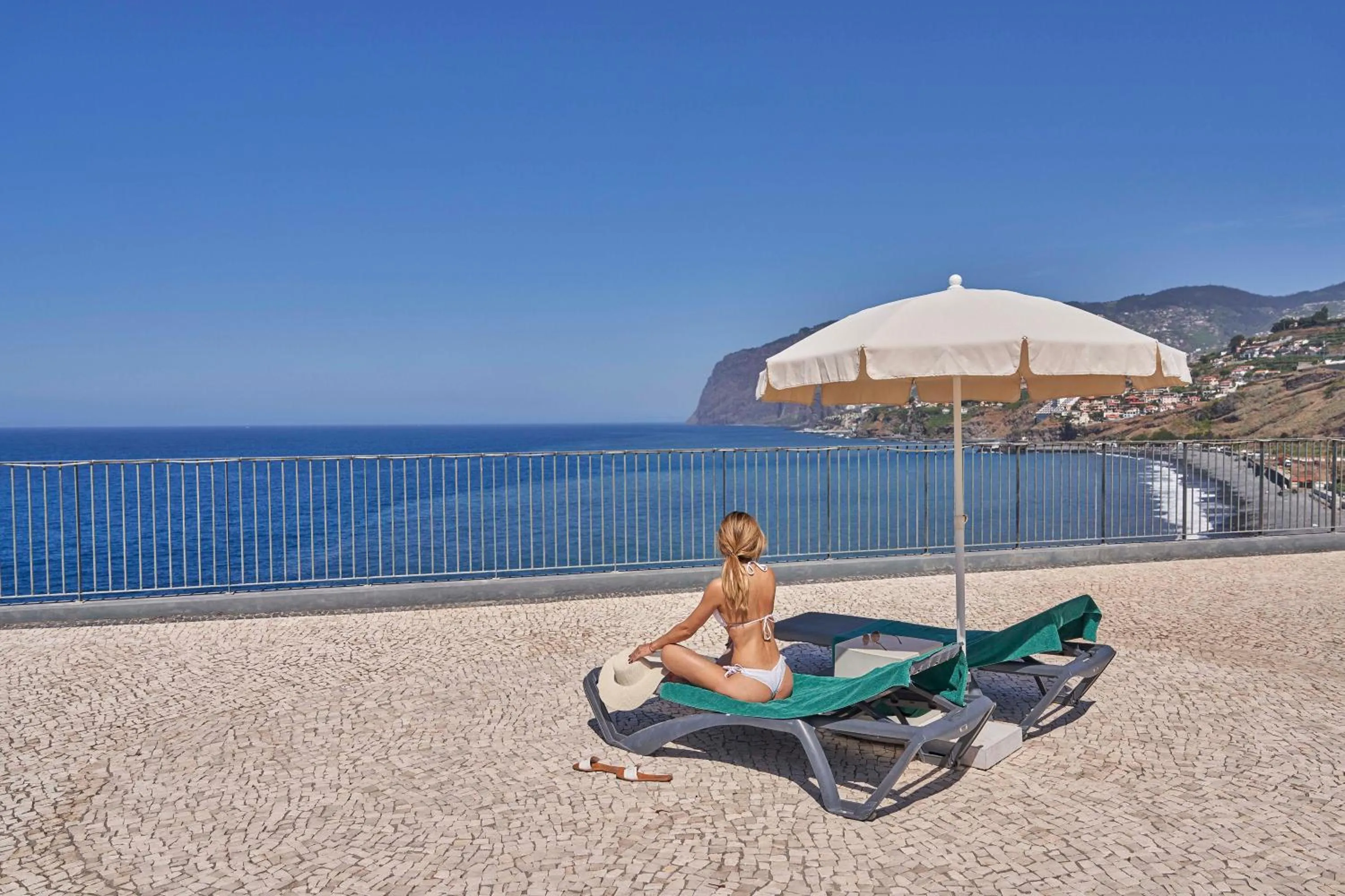 Balcony/Terrace in Golden Residence Hotel