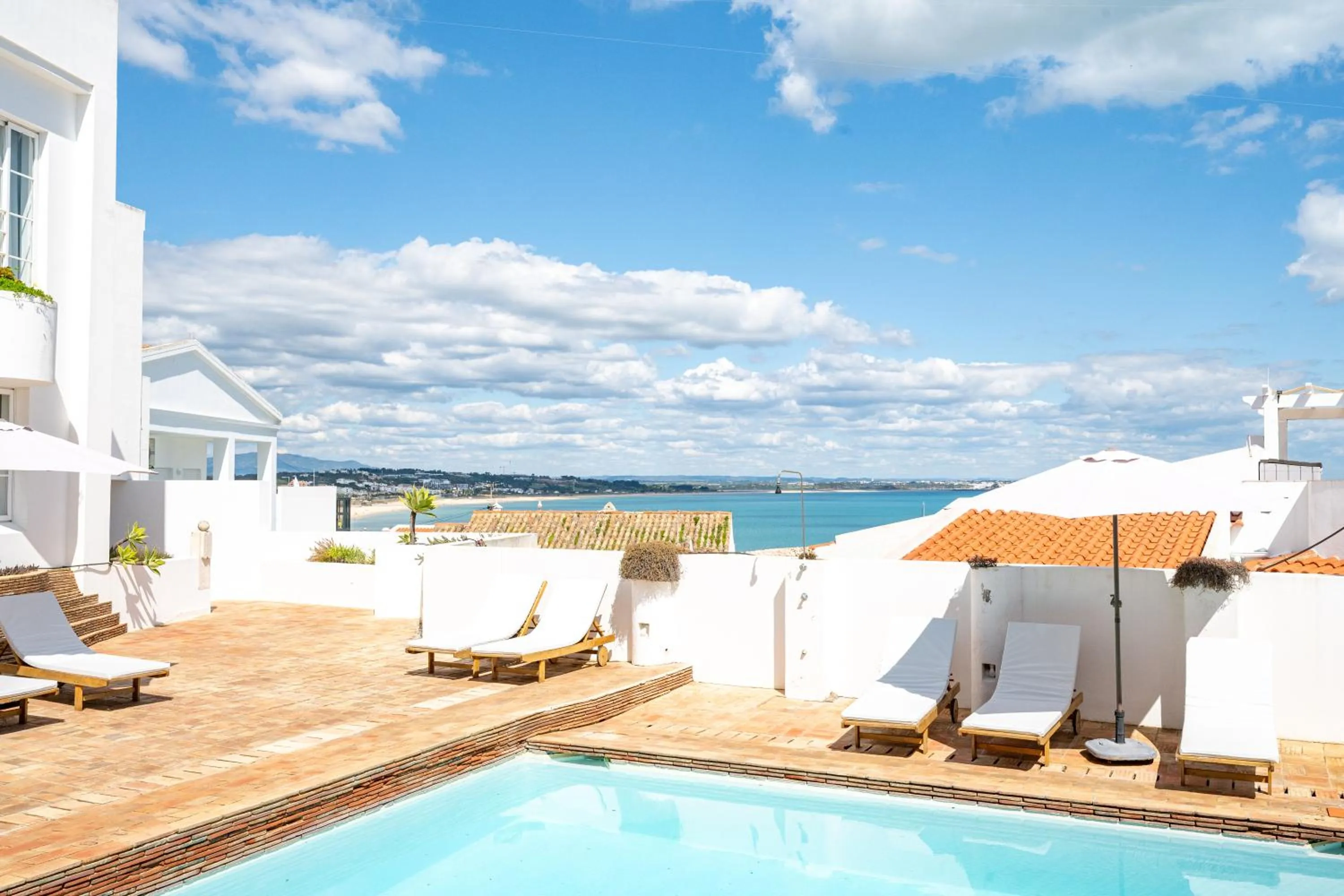 Patio in Baluarte da Vila Apartments